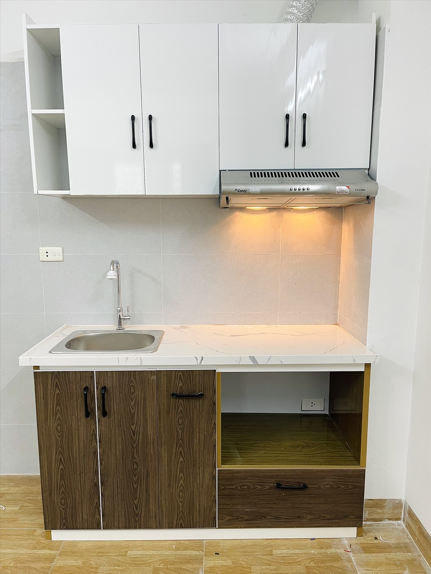 Phòng trọ TT House 4 Đường Láng - Đống Đa - Phòng (*)