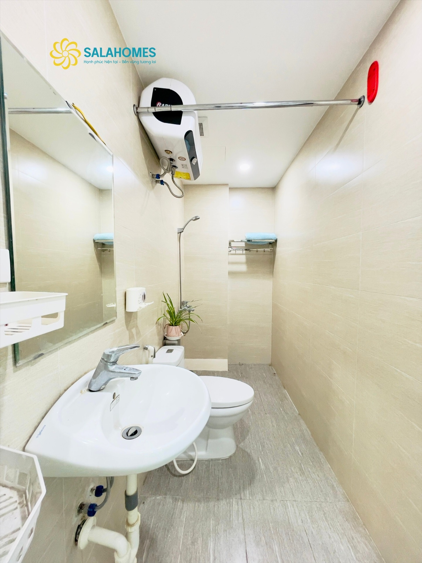 Phòng trọ 1 Phòng ngủ 35m2 tại Salahomes 3 Bùi Xương Trạch - Thanh Xuân - Phòng tắm