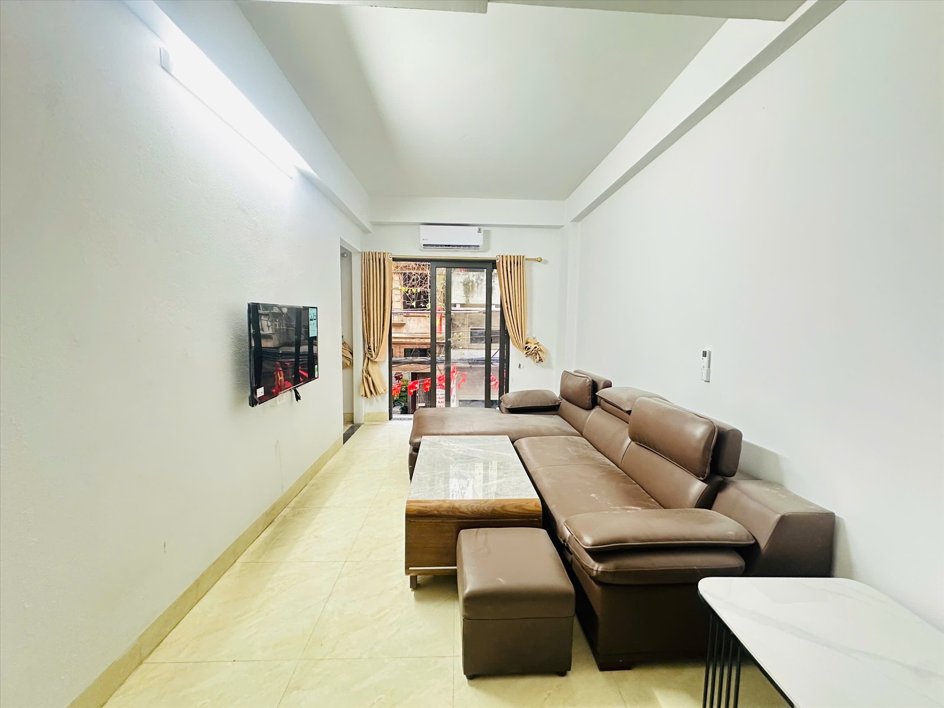 Phòng trọ 2 Phòng ngủ 45m2 tại NV Home Xã Đàn - Đống Đa - Phòng khách