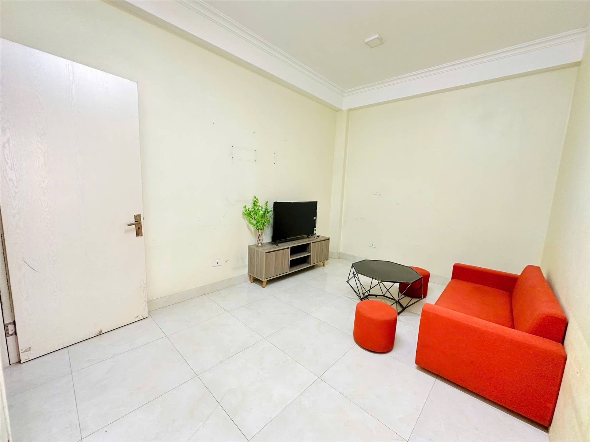 Phòng trọ TT House 1 Pháo Đài Láng - Đống Đa - Phòng (*)