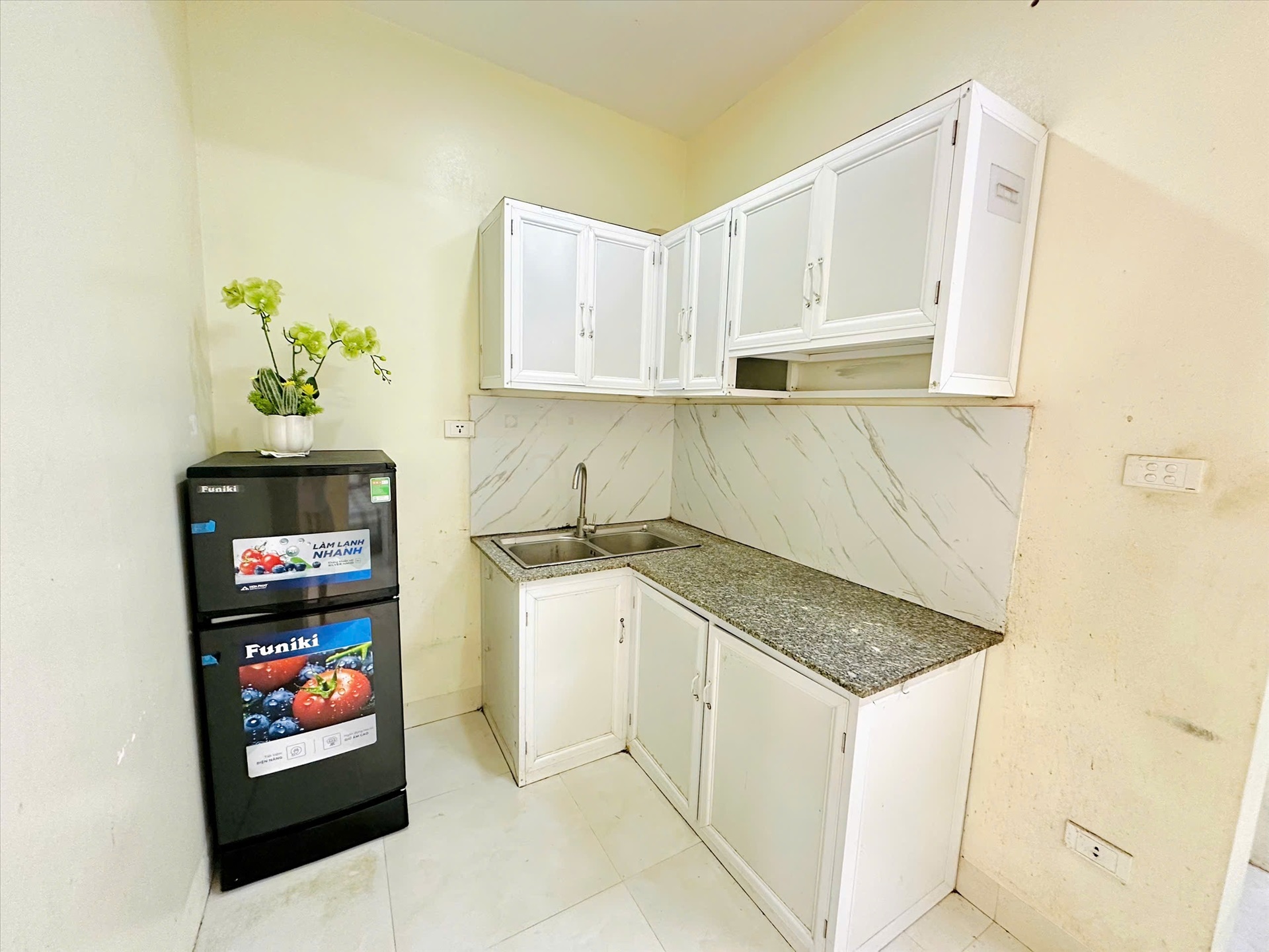 Phòng trọ 1 Phòng ngủ 45m2 tại TT House 1 Pháo Đài Láng - Đống Đa - Phòng bếp