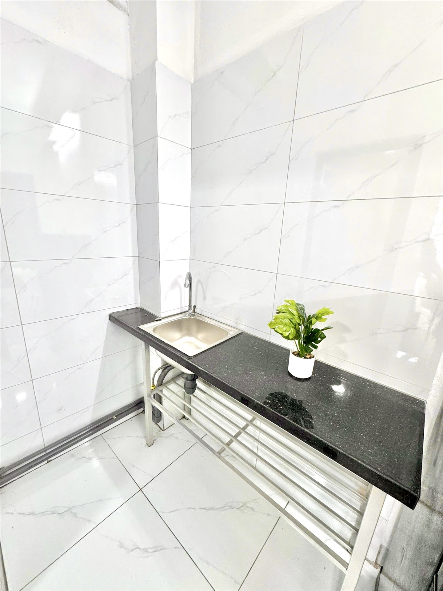 Phòng trọ Studio 25m2 tại Time House 6 Trần Cung - Bắc Từ Liêm - Phòng bếp
