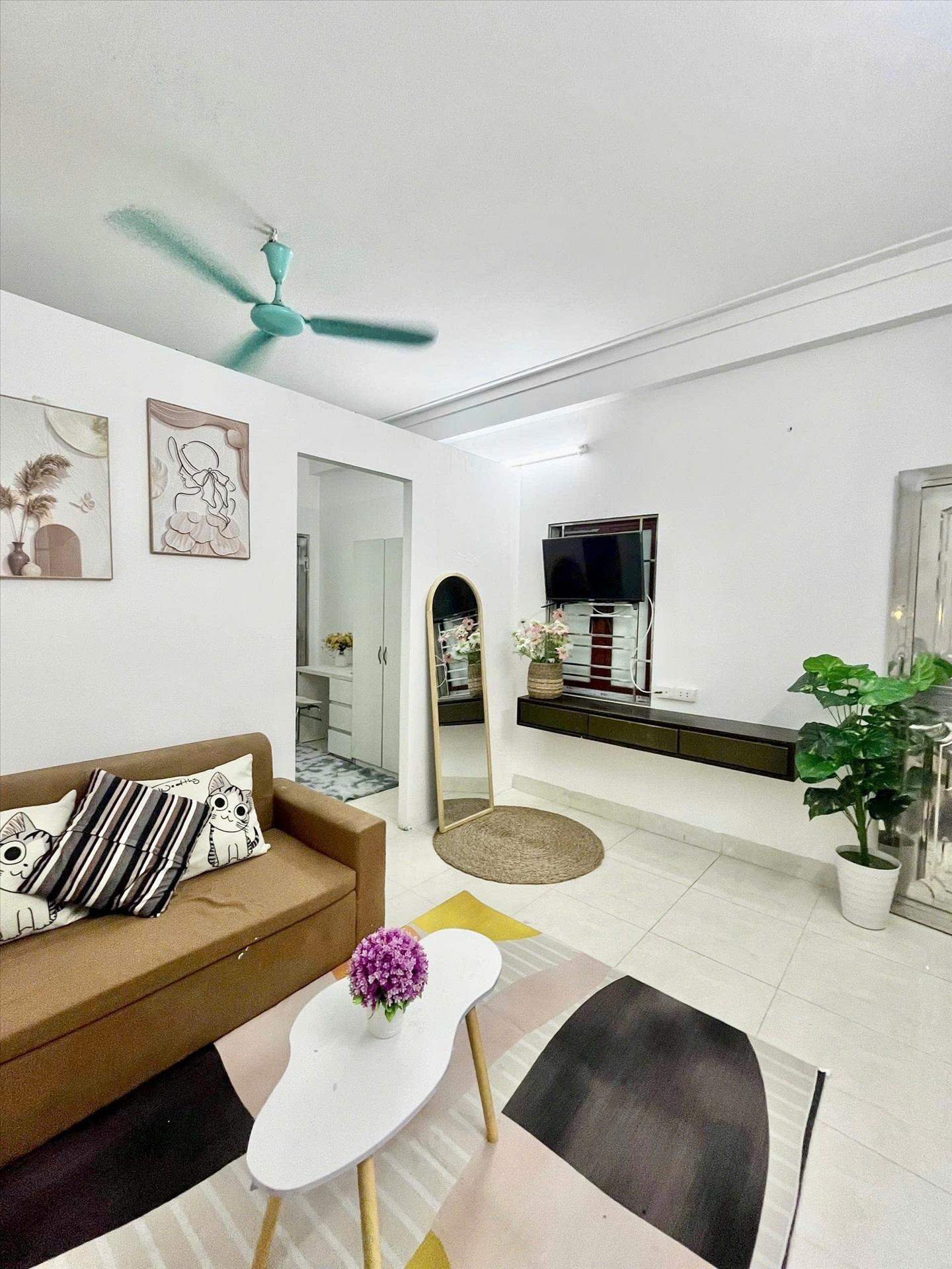 Phòng trọ 1 Phòng ngủ 35m2 tại Timehouse 1 Mễ Trì Hạ - Nam Từ Liêm - Phòng khách