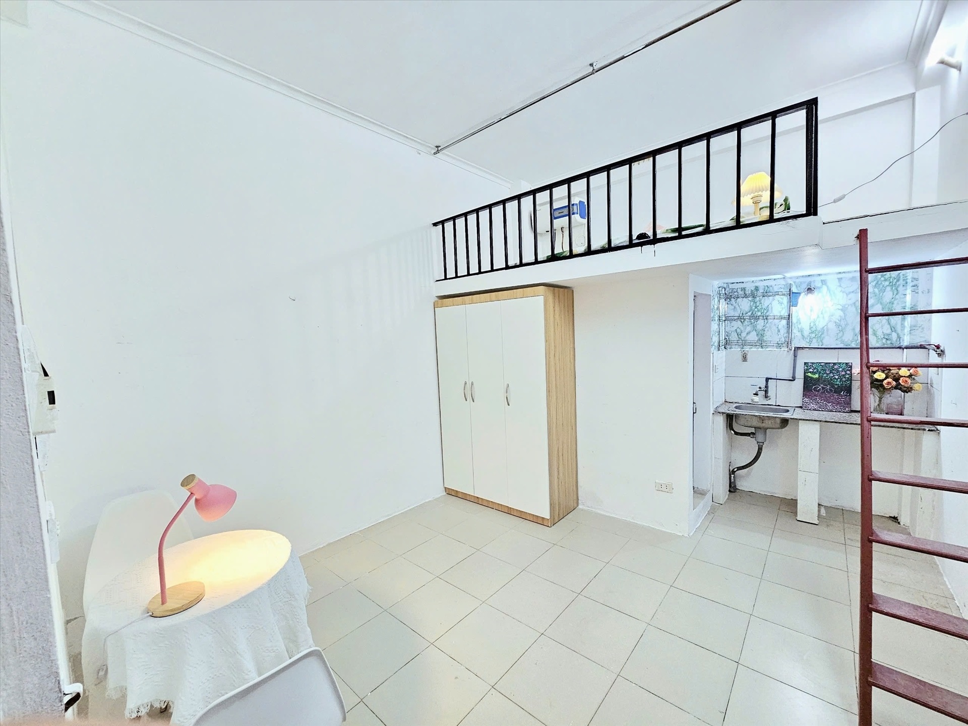 Phòng trọ Duplex 25m2 tại TimeHouse Cầu Giấy - Cầu Giấy - Phòng khách