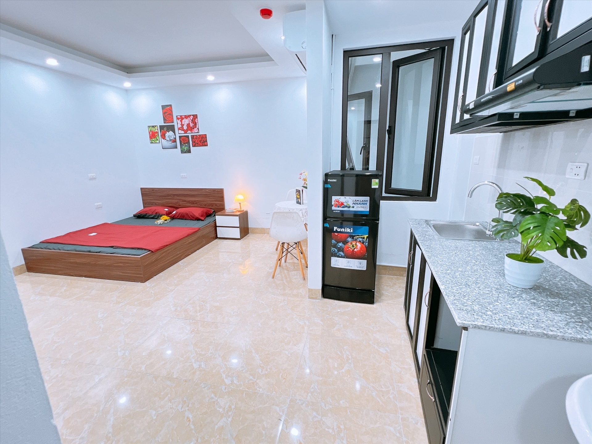 Phòng trọ Studio 25m2 tại Happyhomes 1 Lạc Long Quân - Tây Hồ - Phòng bếp