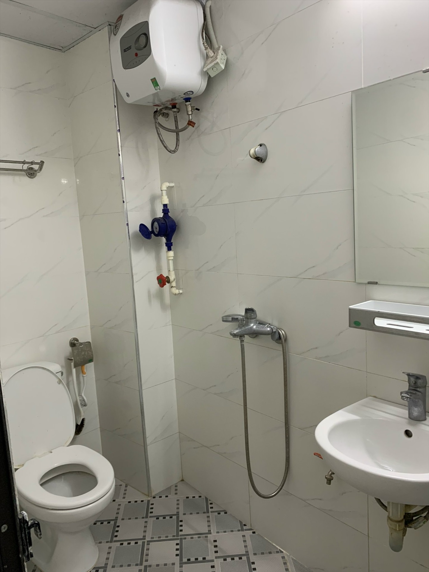 Phòng trọ Studio 25m2 tại AT Home Trần Duy Hưng - Cầu Giấy - Phòng tắm
