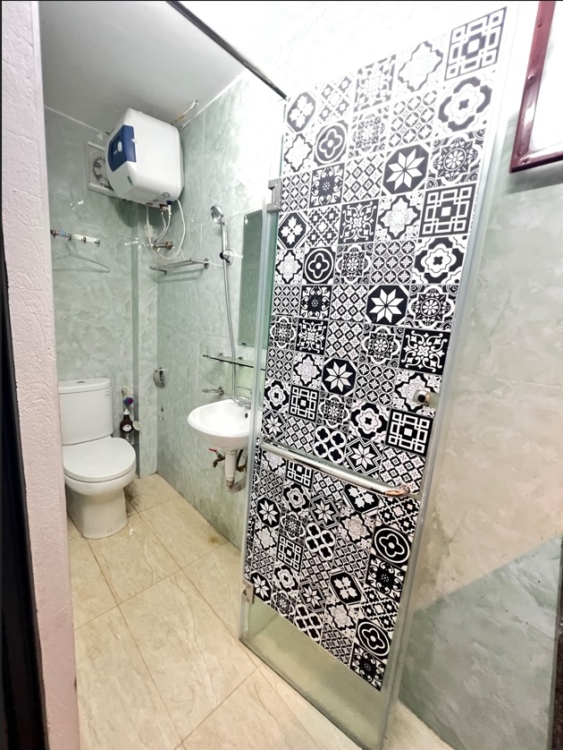 Phòng trọ Studio 25m2 tại AT Home Trần Duy Hưng - Cầu Giấy - Phòng tắm