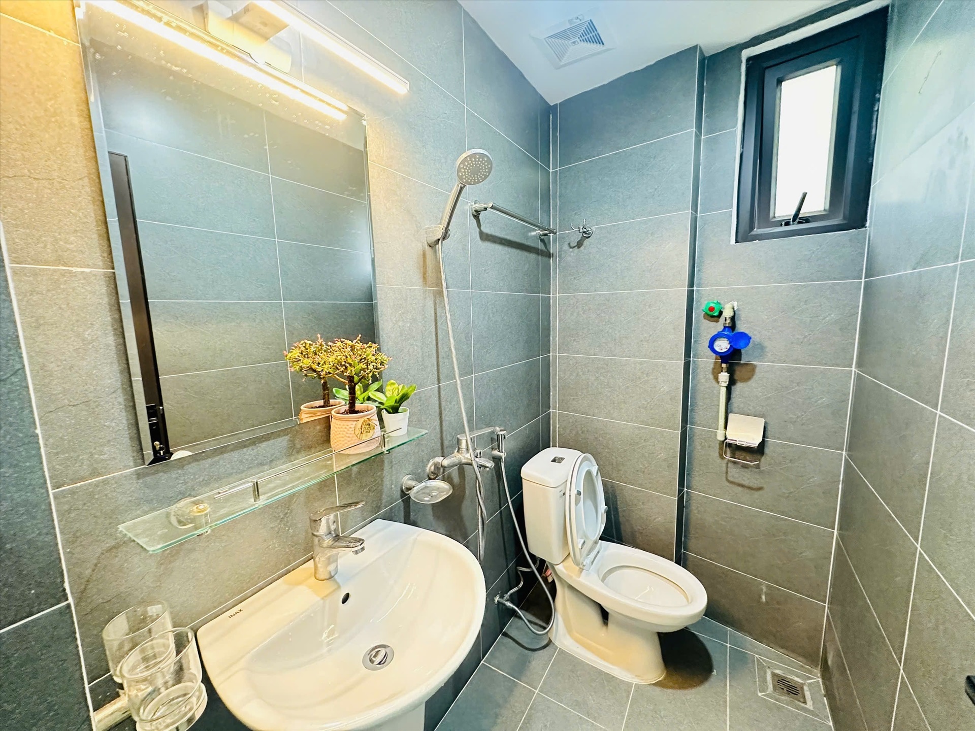Phòng trọ Studio 25m2 tại NV Home B Thái Thịnh - Đống Đa - Phòng tắm