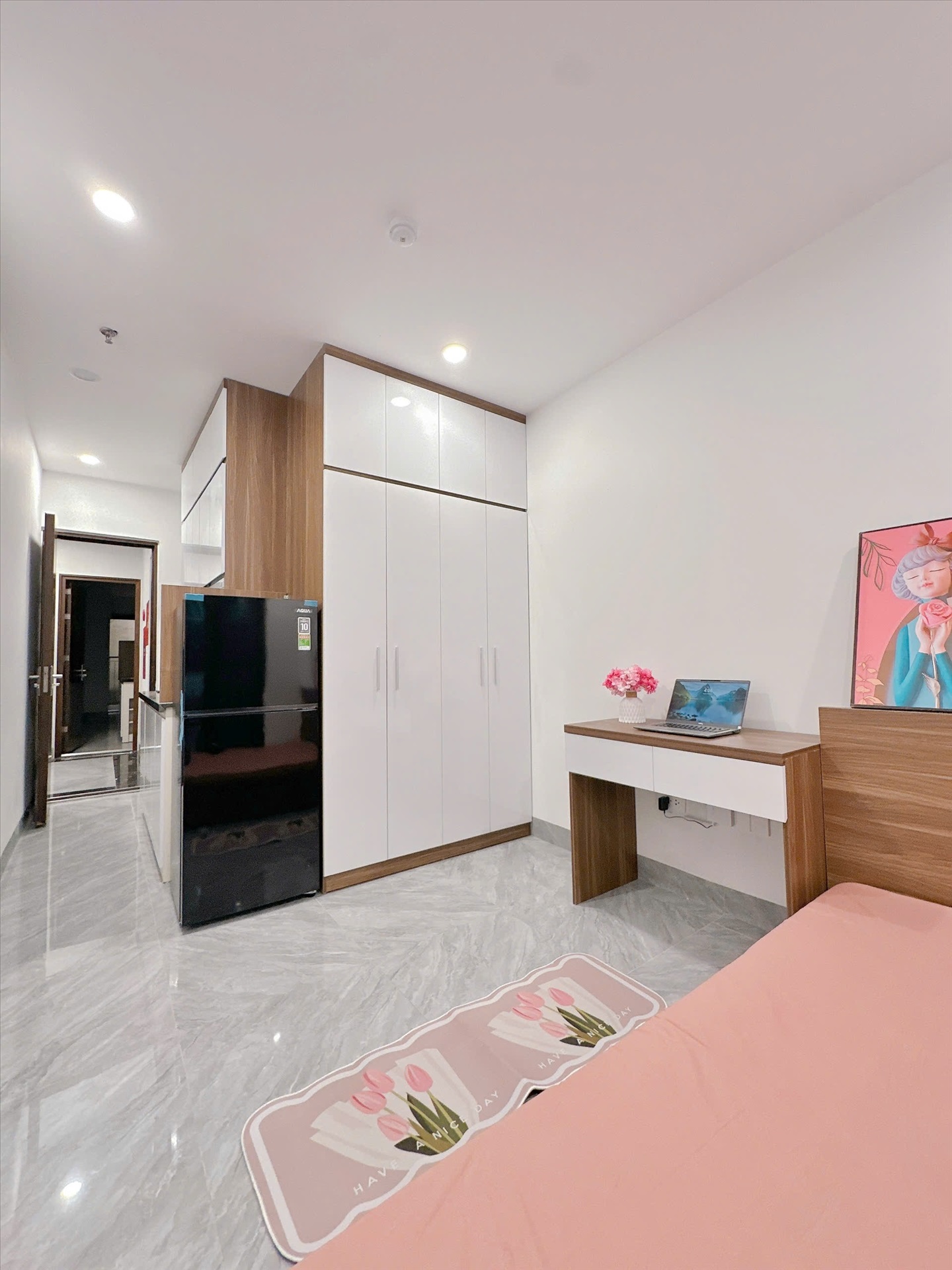Phòng trọ Studio 25m2 tại HappyHomes 1 Yên Hòa - Cầu Giấy - Góc làm việc