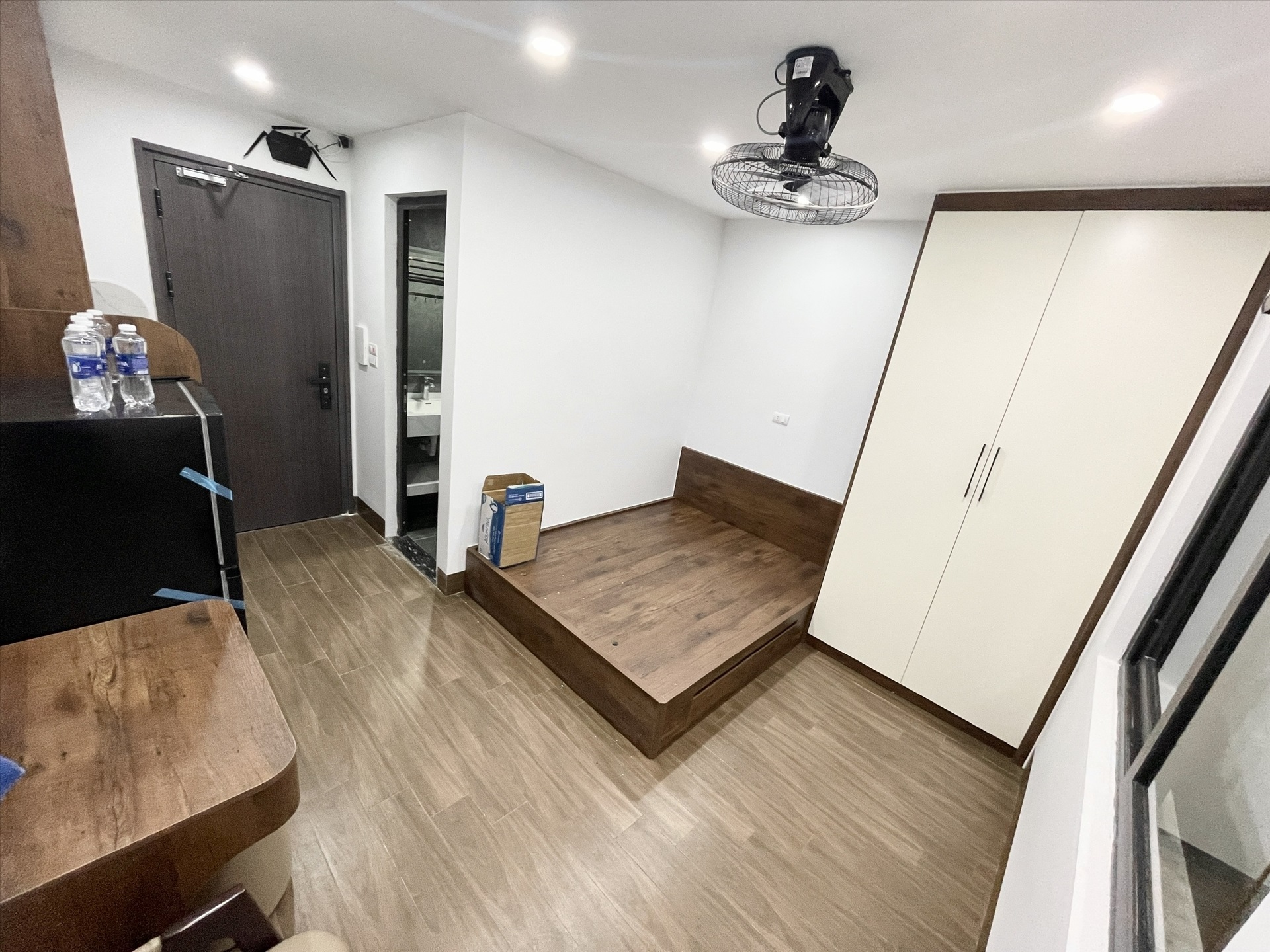 Phòng trọ Studio 20m2 tại Airstay Lê Trọng Tấn - Thanh Xuân - Phòng ngủ