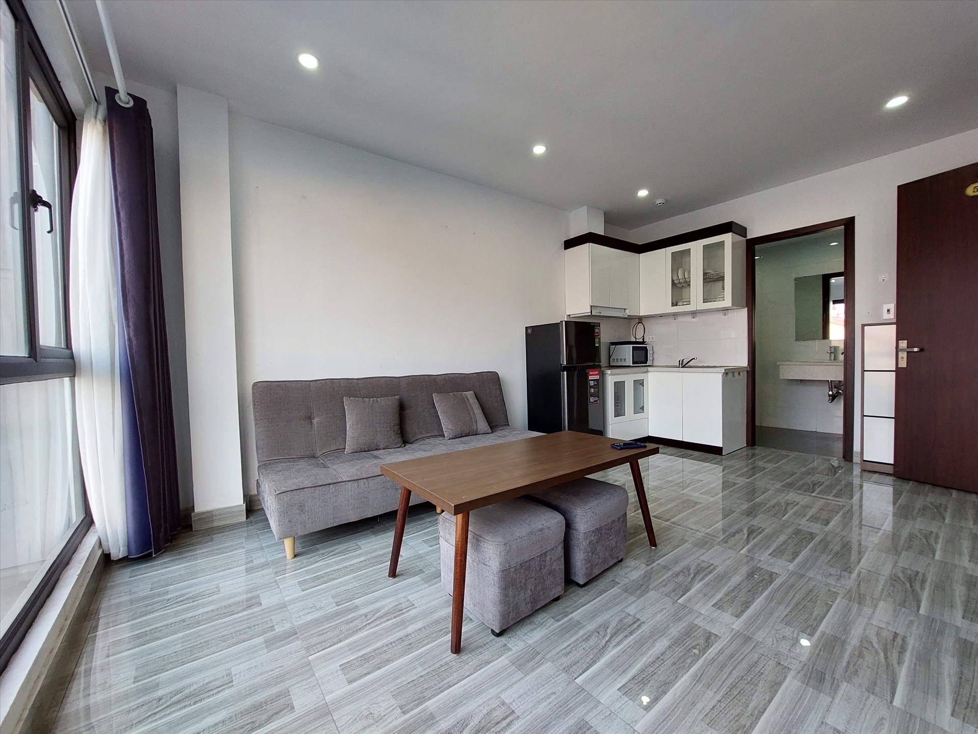 Phòng trọ GD Home 1 Lạc Long Quân - Cầu Giấy - Phòng (*)