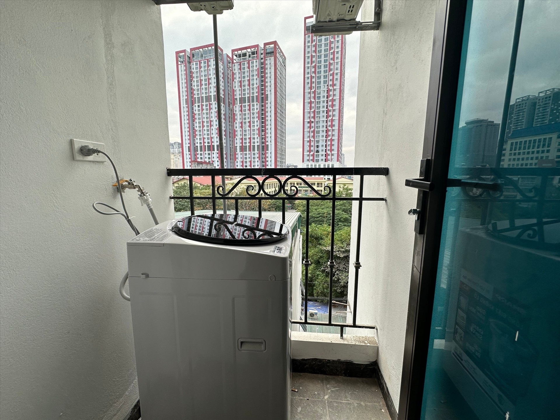 Phòng trọ 2 Phòng ngủ 60m2 tại GD Home Trần Quốc Vượng - Cầu Giấy - Ban công