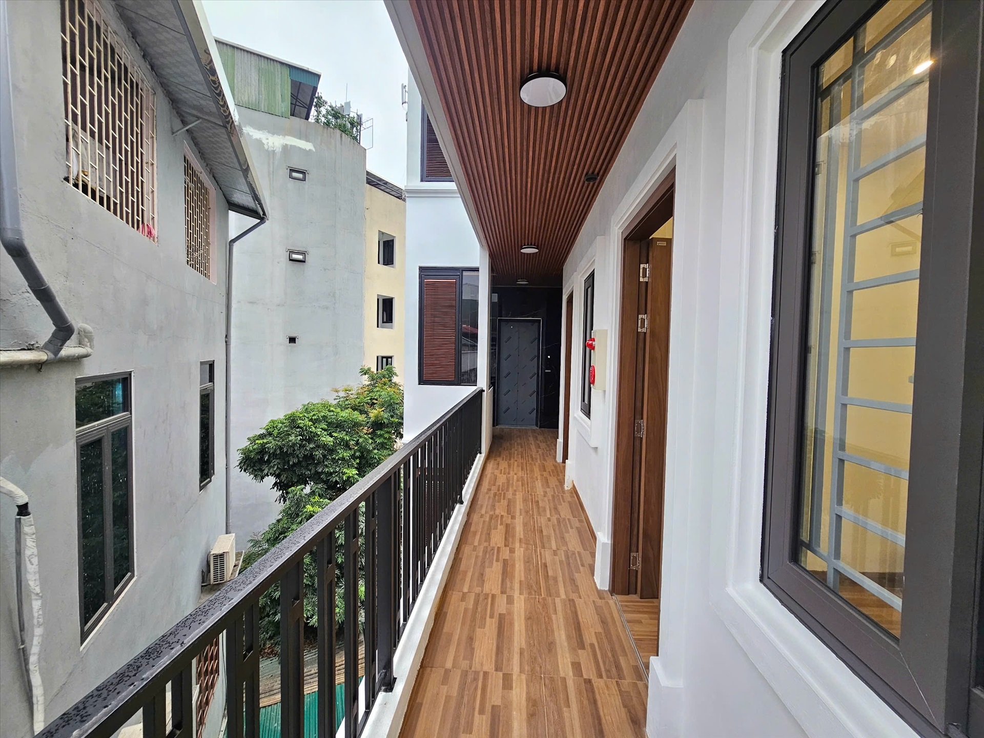 Phòng trọ 1 Phòng ngủ 30m2 tại GD Home Võ Chí Công - Tây Hồ - Ban công
