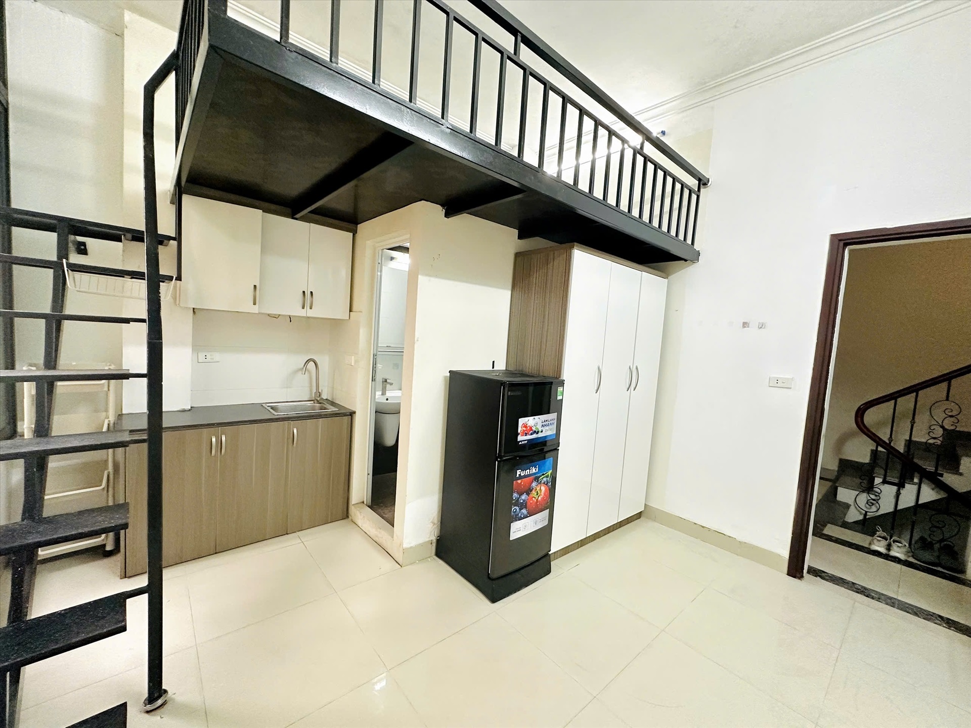 Phòng trọ Duplex 25m2 tại TT House 2 Nguyễn Khánh Toàn - Cầu Giấy - Phòng bếp