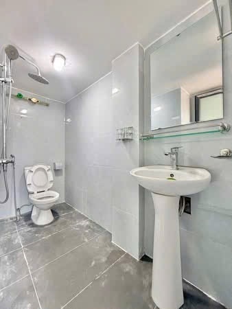 Phòng trọ Studio 30m2 tại VNFI House Tây Mỗ - Nam Từ Liêm - Phòng tắm