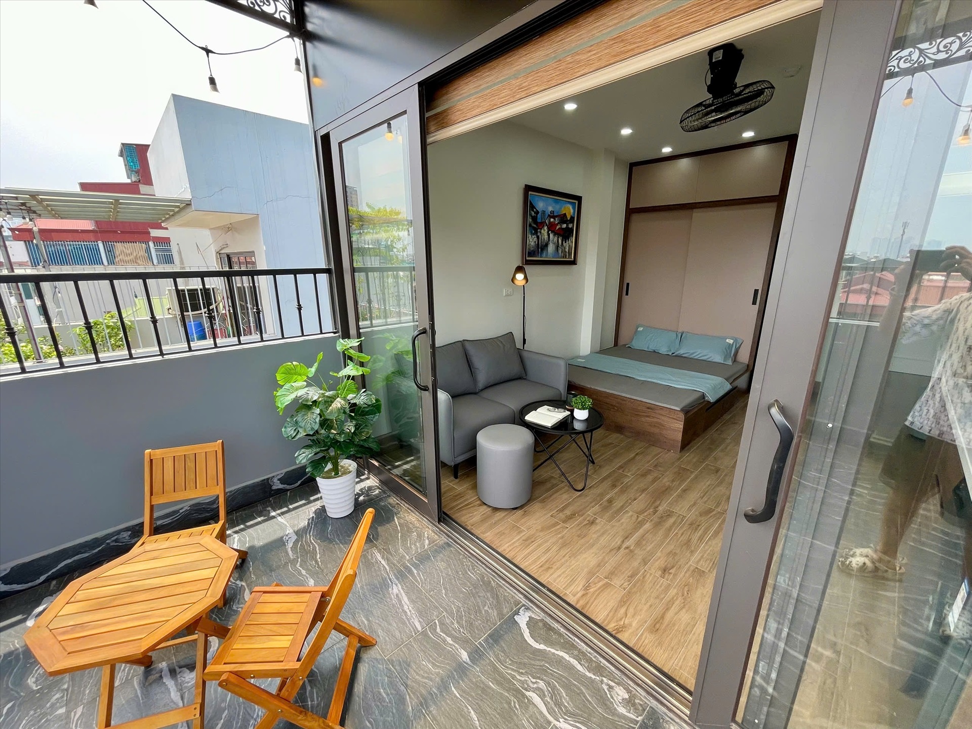 Phòng trọ Studio 40m2 tại Airstay Vương Thừa Vũ - Thanh Xuân - Ban công