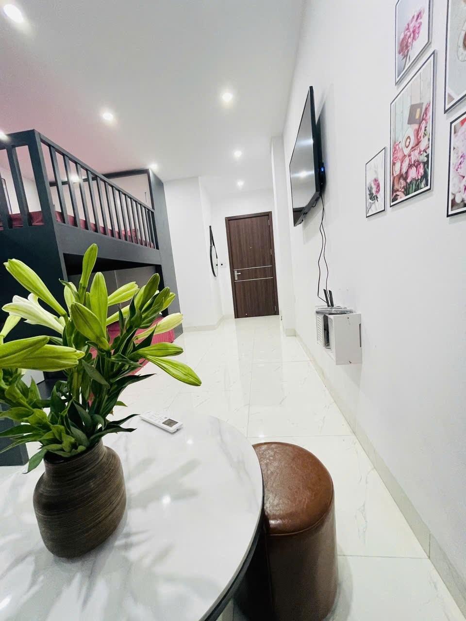 Phòng trọ Studio 30m2 tại CTC Home Đường Láng - Đống Đa - Phòng khách