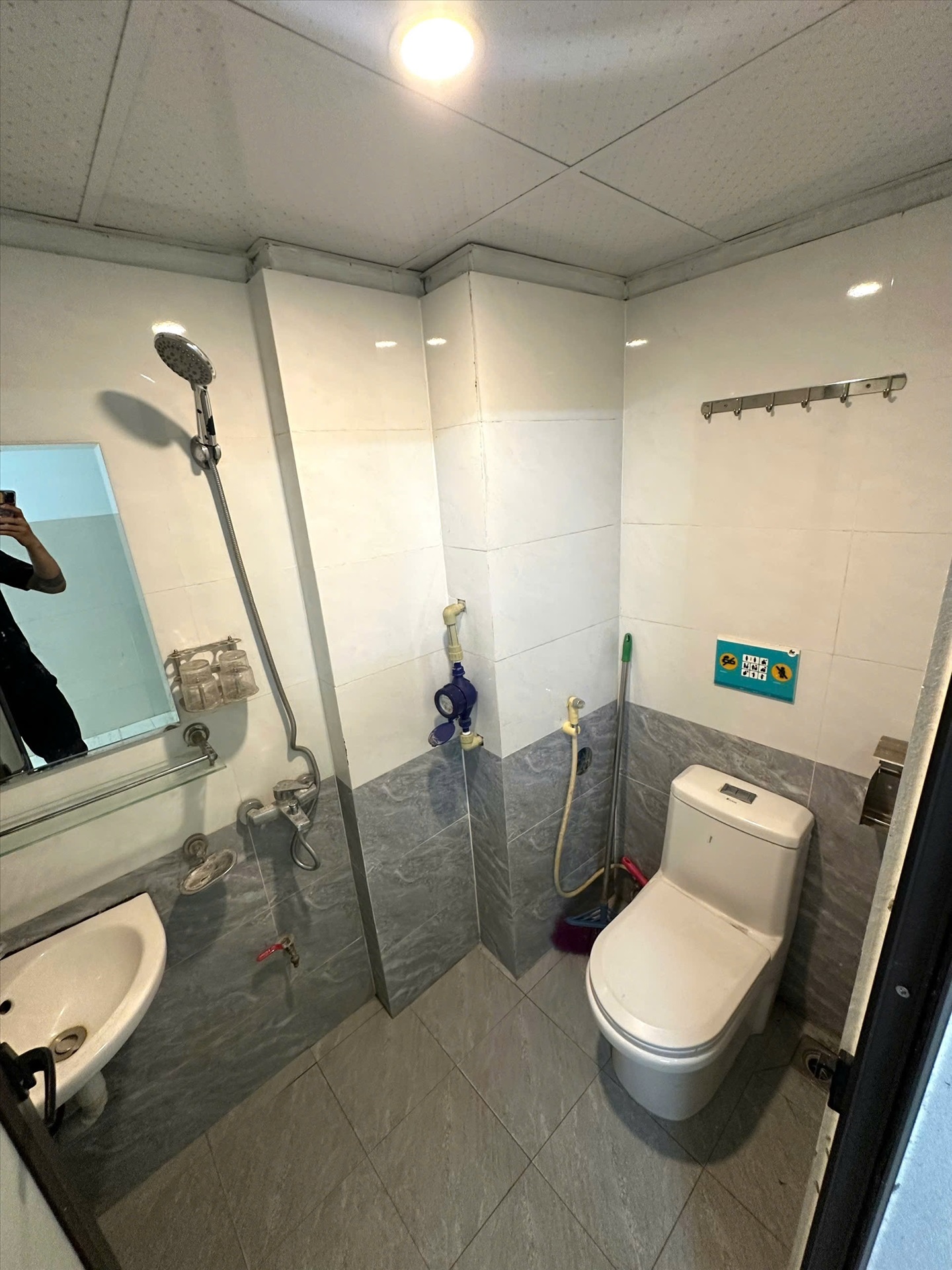 Phòng trọ Studio 35m2 tại Shome Cầu Diễn - Bắc Từ Liêm - Phòng tắm