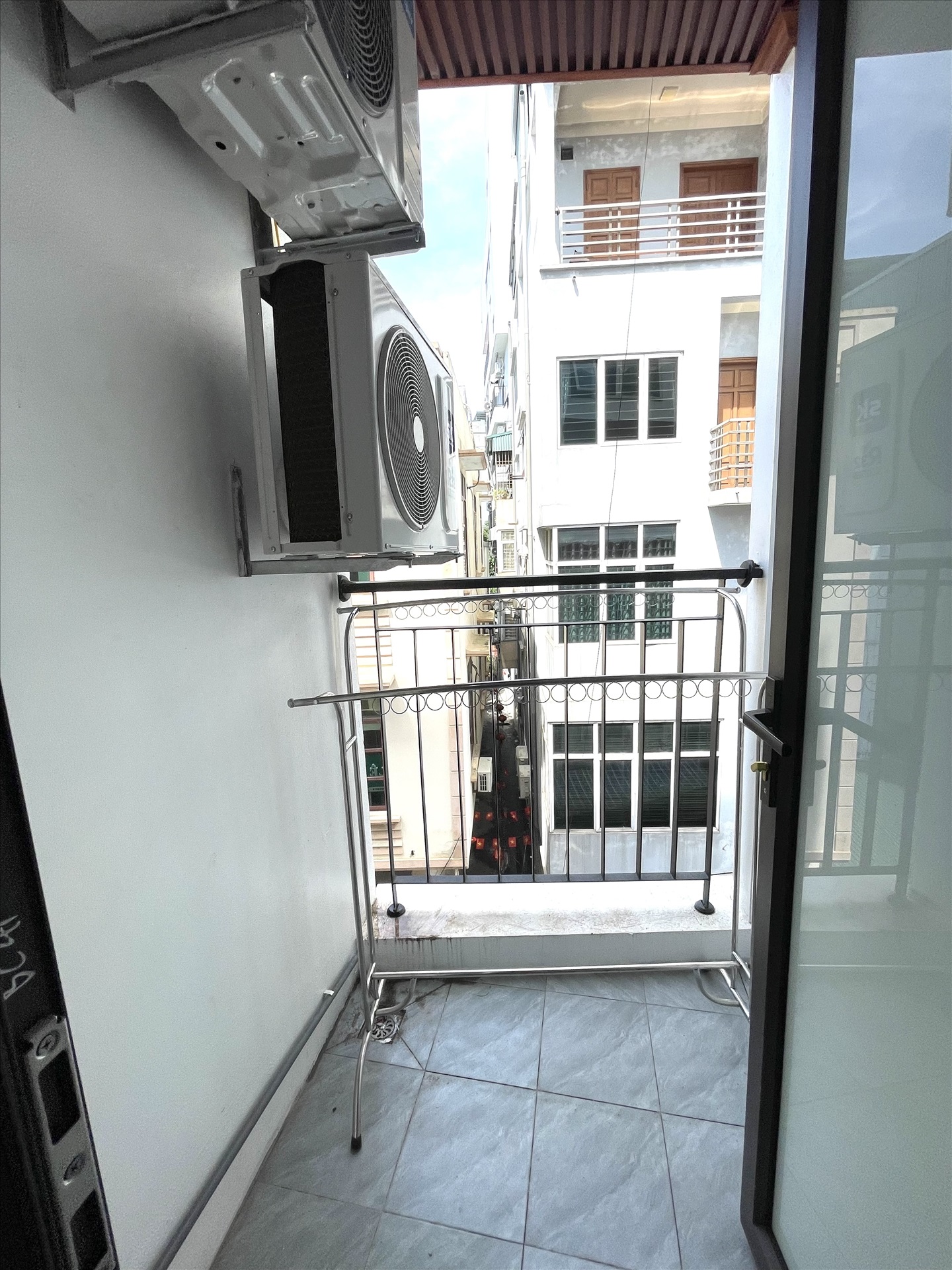 Phòng trọ 2 Phòng ngủ 40m2 tại DH House Phú Đô - Nam Từ Liêm - Ban công