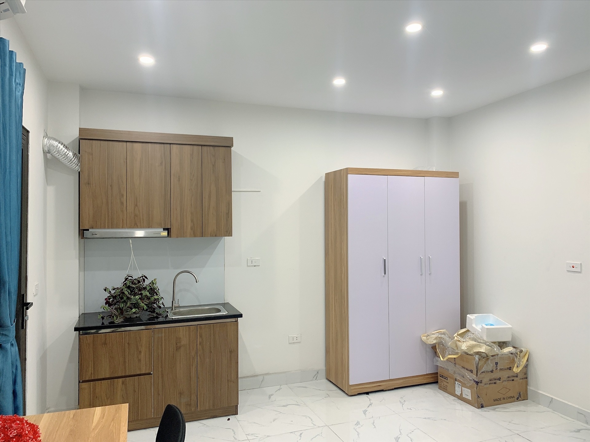 Phòng trọ Studio 30m2 tại AT Home Giảng Võ - Ba Đình - Phòng bếp