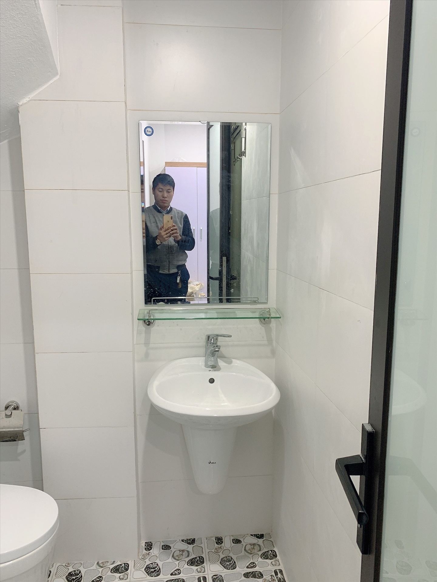 Phòng trọ Studio 30m2 tại AT Home Giảng Võ - Ba Đình - Phòng tắm