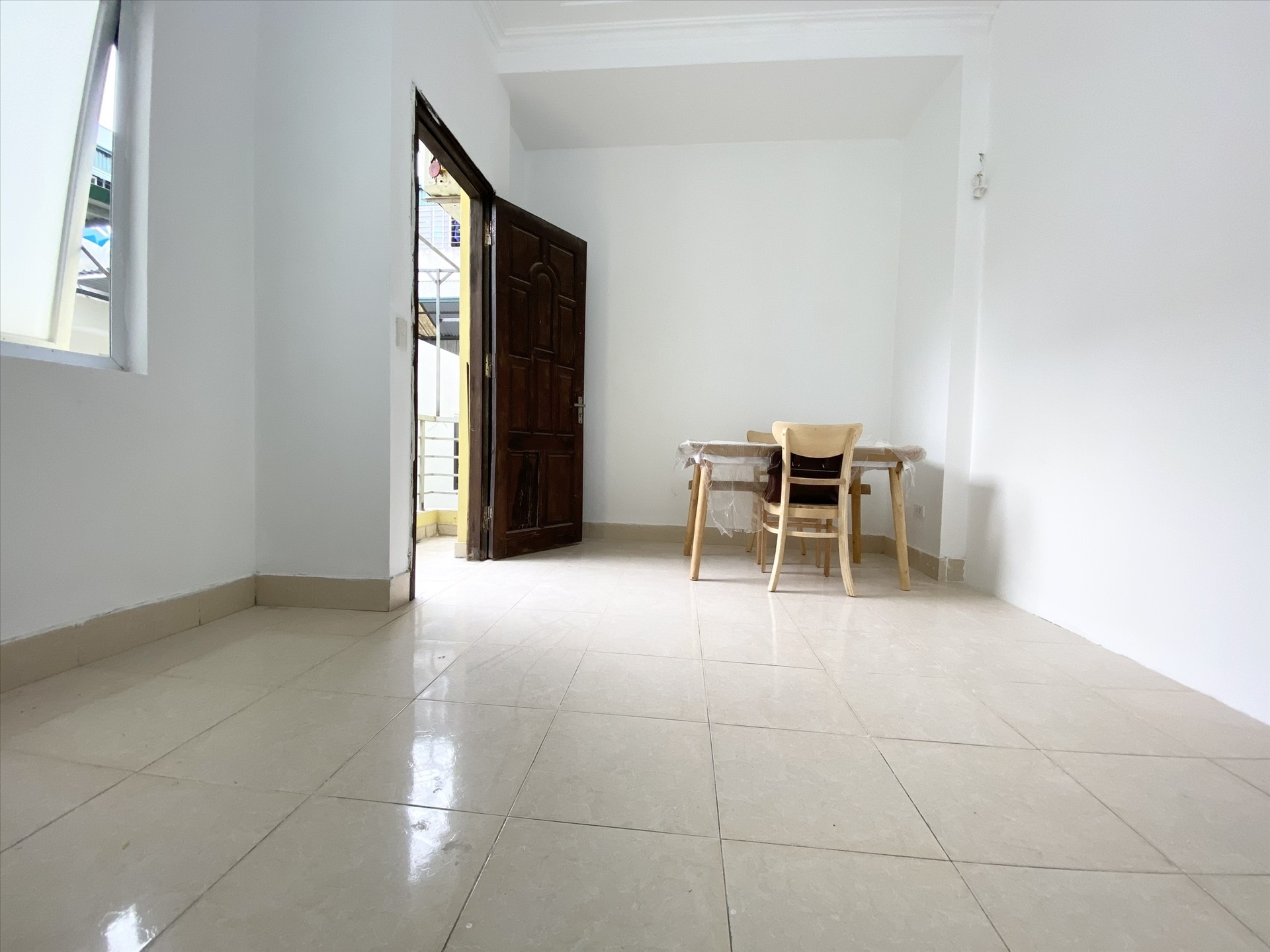Phòng trọ 1 Phòng ngủ 35m2 tại HP Land Pháo Đài Láng - Đống Đa - Phòng khách