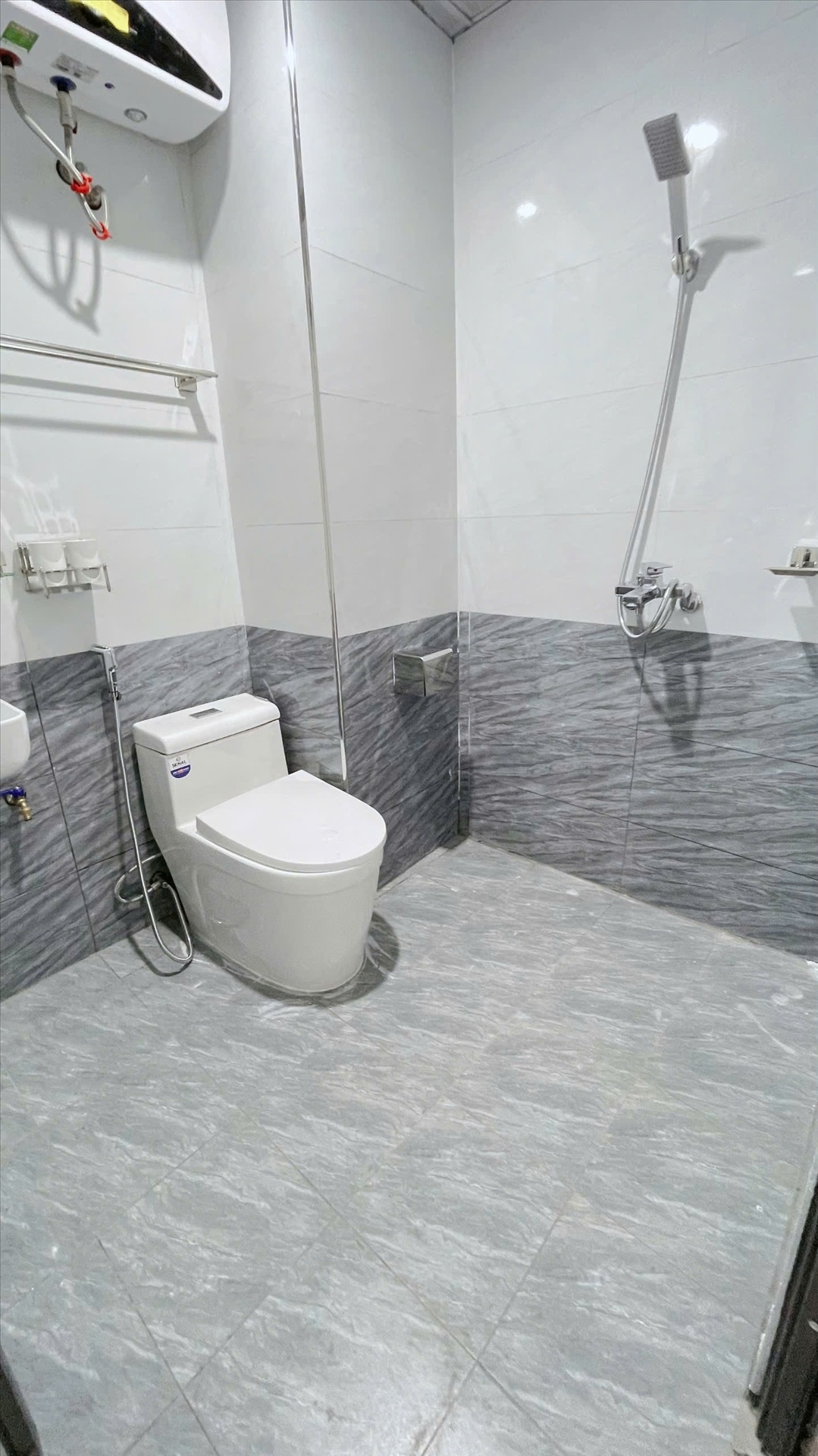 Phòng trọ 1 Phòng ngủ 35m2 tại CH Home Mễ Trì Hạ - Nam Từ Liêm - Phòng tắm