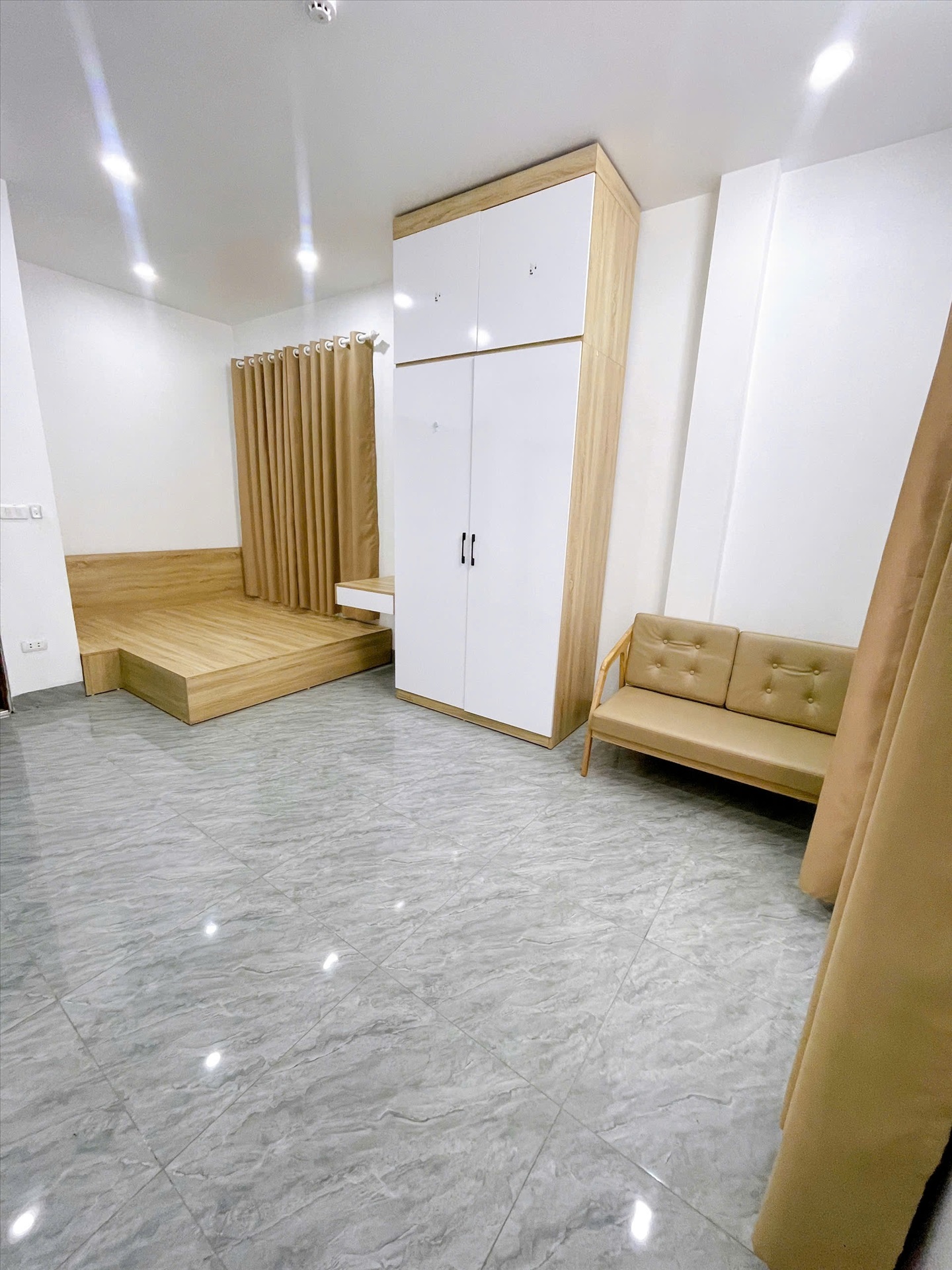 Phòng trọ CH Home Mễ Trì - Nam Từ Liêm - Phòng (*)