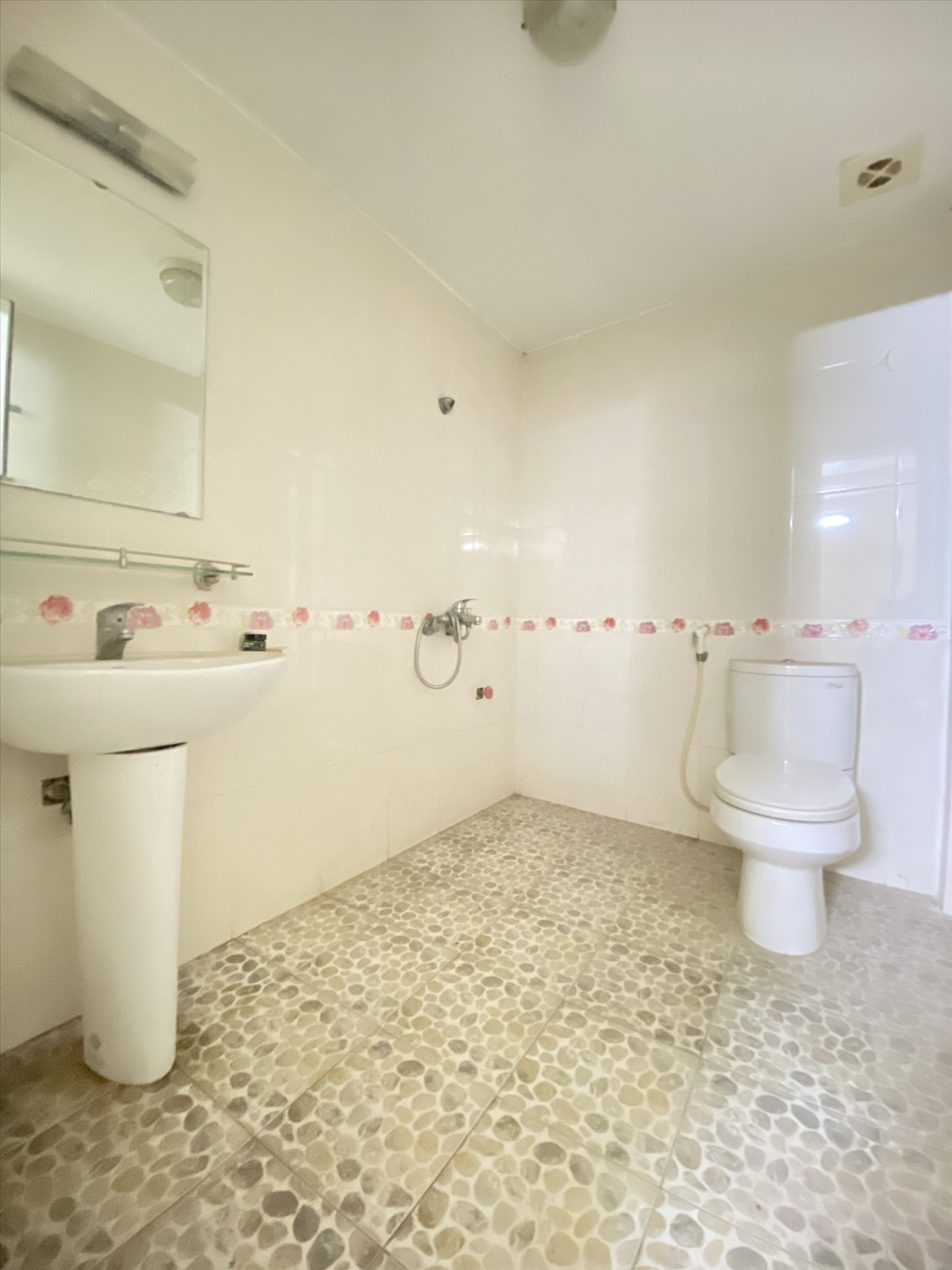 Phòng trọ Studio 25m2 tại 4PS Housing Đông Ngạc - Bắc Từ Liêm - Phòng tắm
