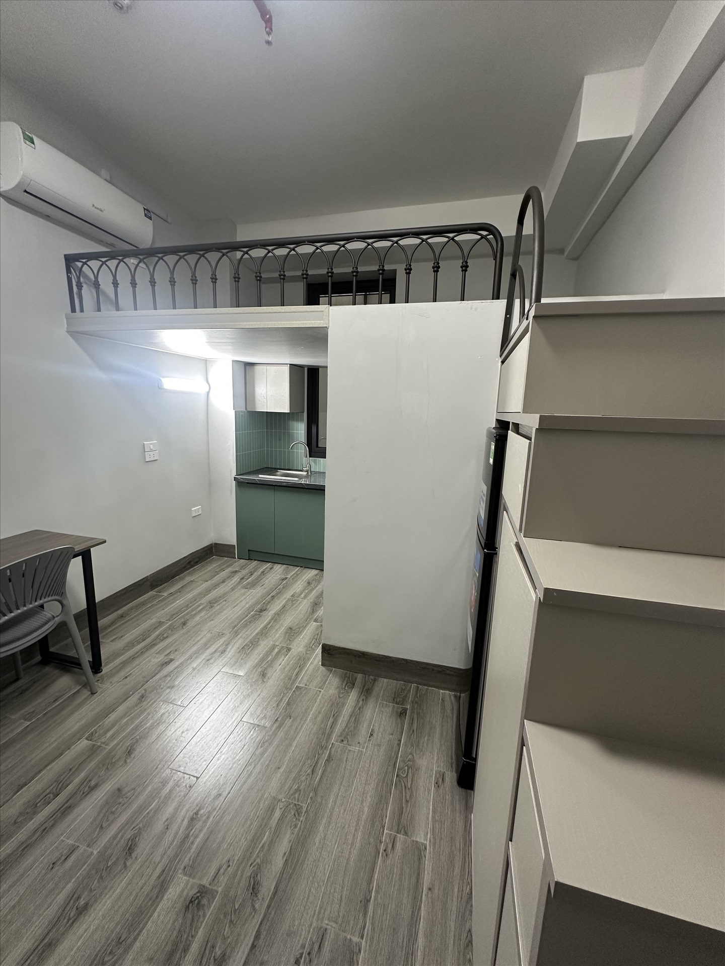 Phòng trọ Duplex 22m2 tại GH Home Chùa Láng - Đống Đa - Phòng ngủ