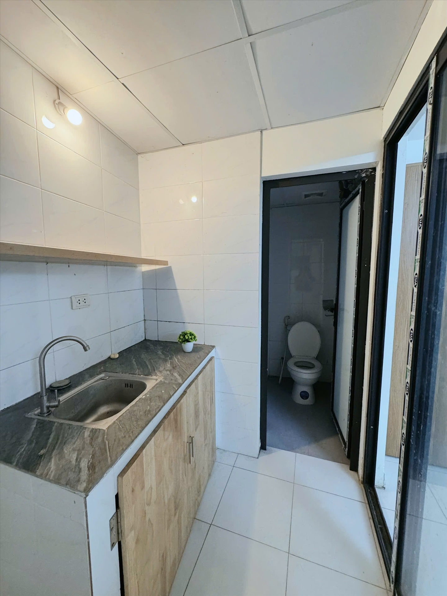 Phòng trọ Studio 25m2 tại Friends Team Giáp Nhất - Thanh Xuân - Phòng bếp
