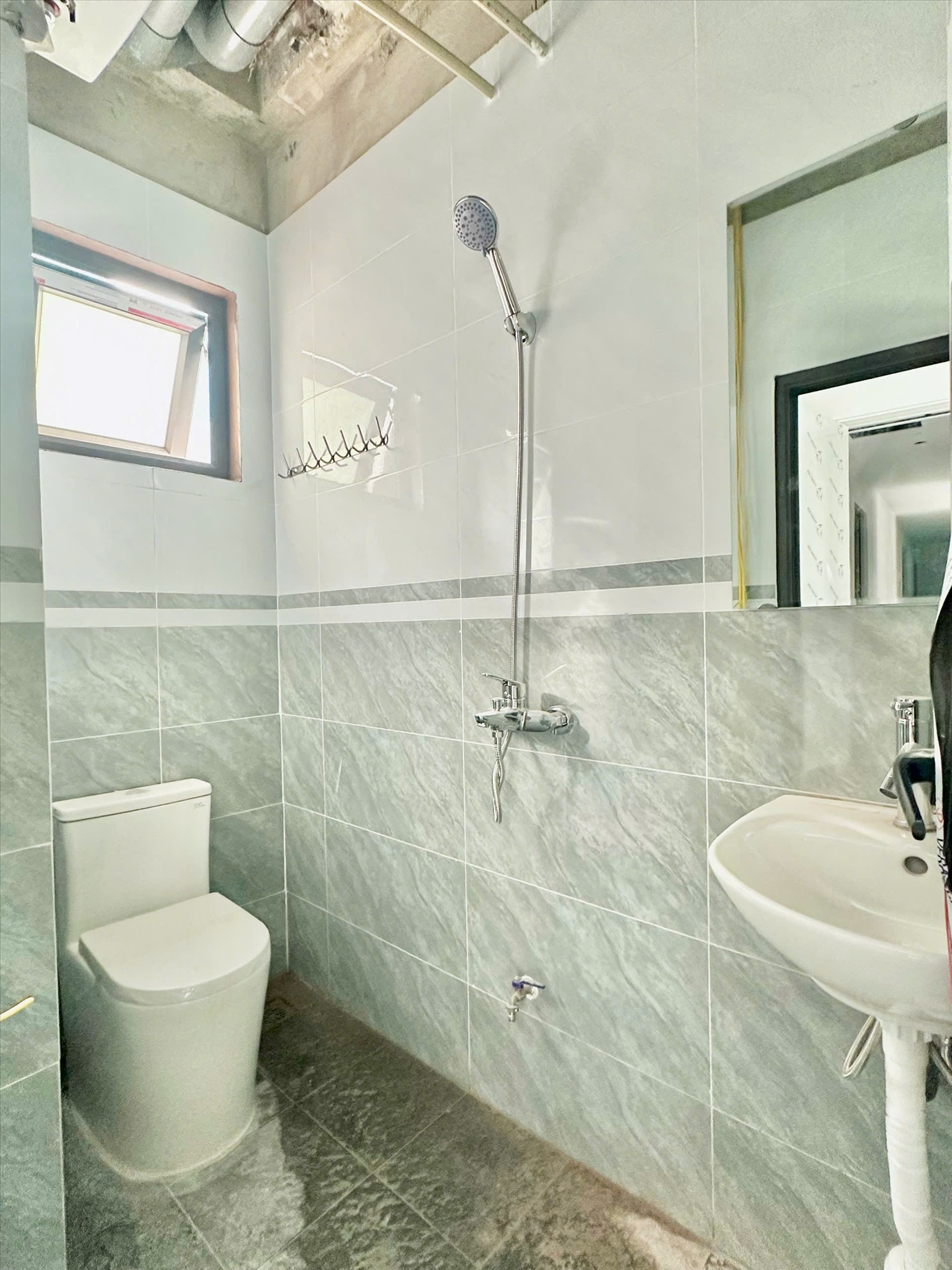 Phòng trọ 2 Phòng ngủ 40m2 tại Time House Đình Thôn - Nam Từ Liêm - Phòng tắm