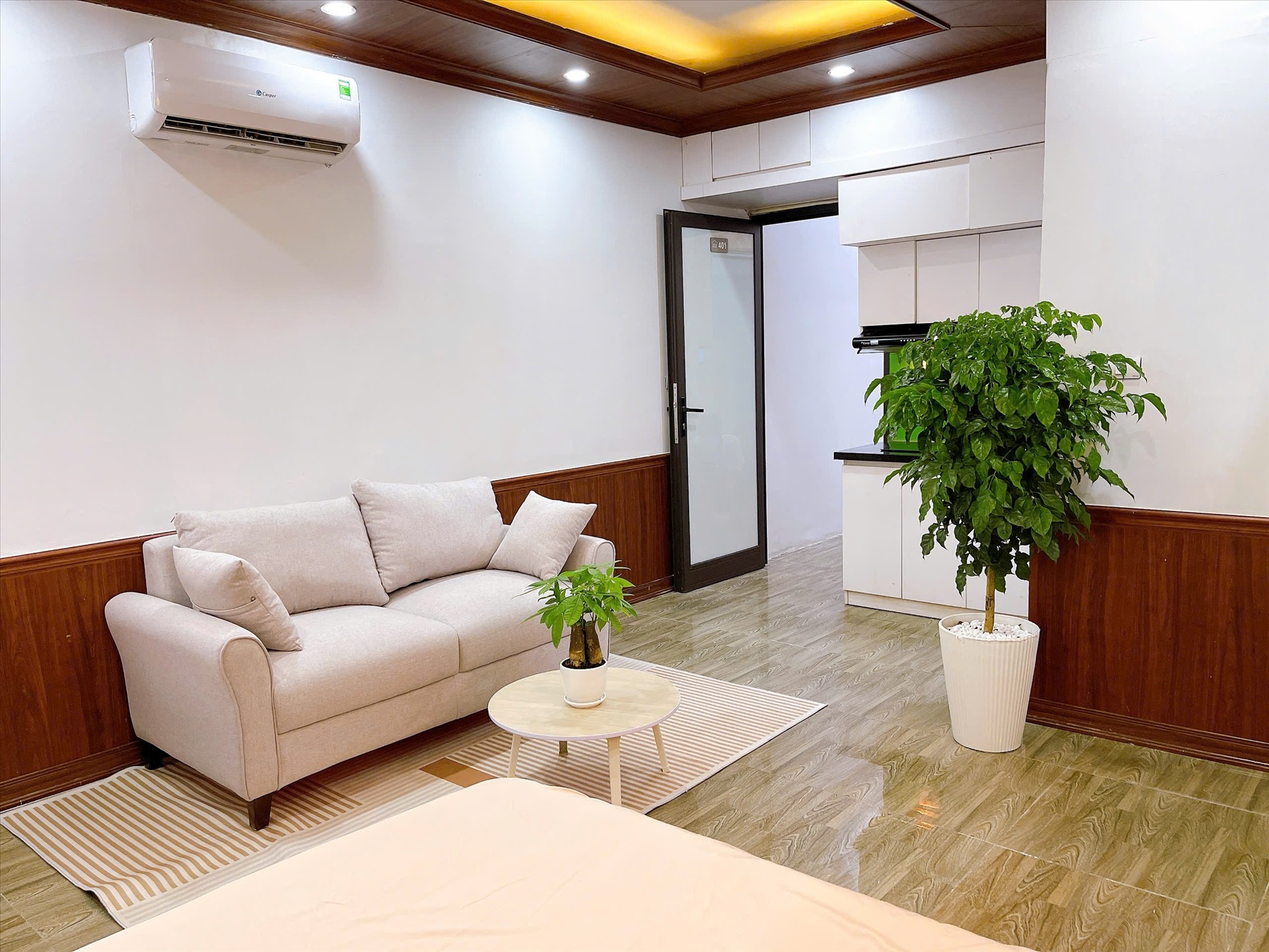 Phòng trọ Studio 25m2 tại Friends Team 1 Hoàng Hoa Thám - Ba Đình - Phòng khách