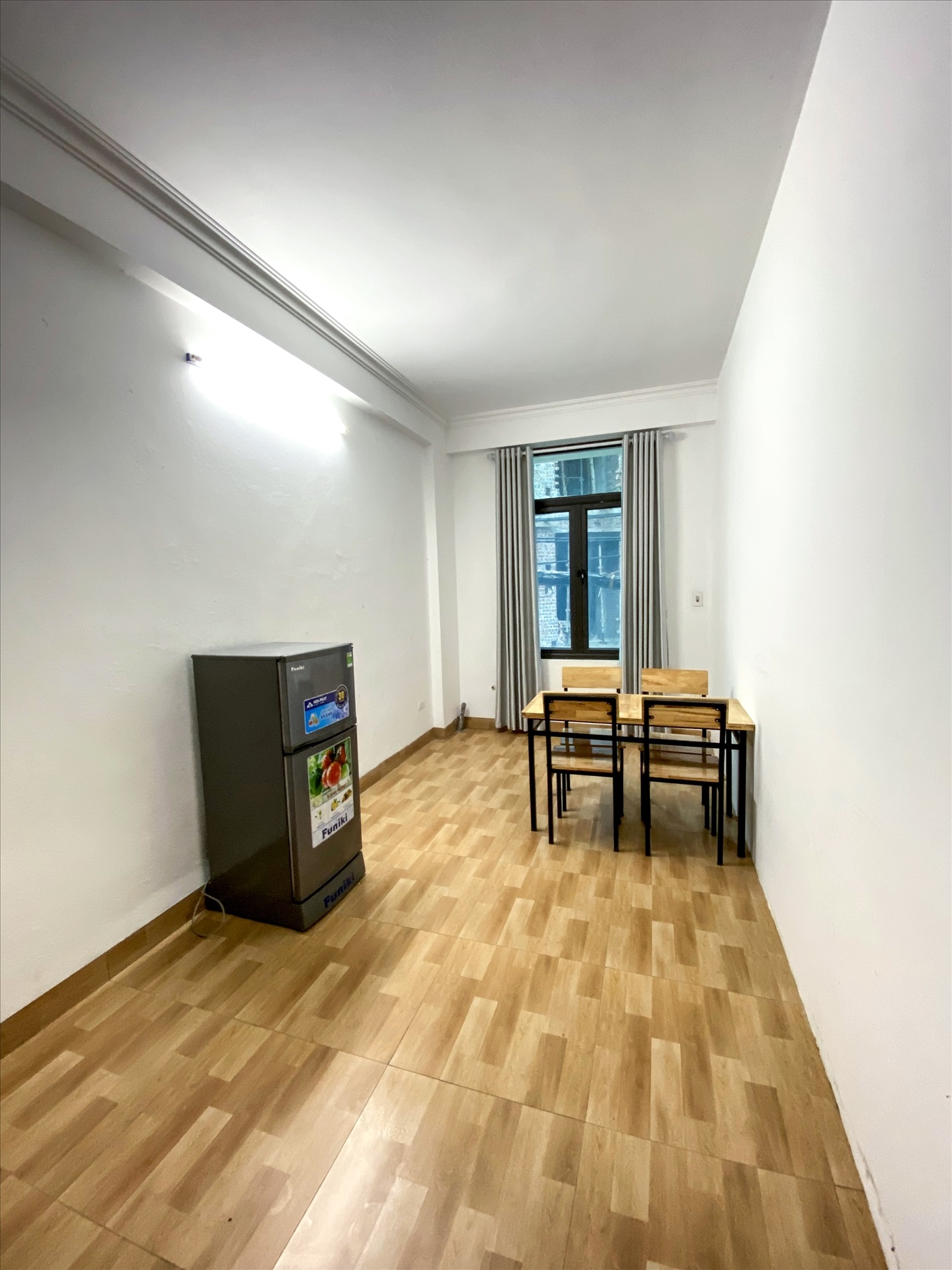 Phòng trọ 1 Phòng ngủ 32m2 tại RenHouse 1 Đại Lộ Thăng Long - Nam Từ Liêm - Phòng khách