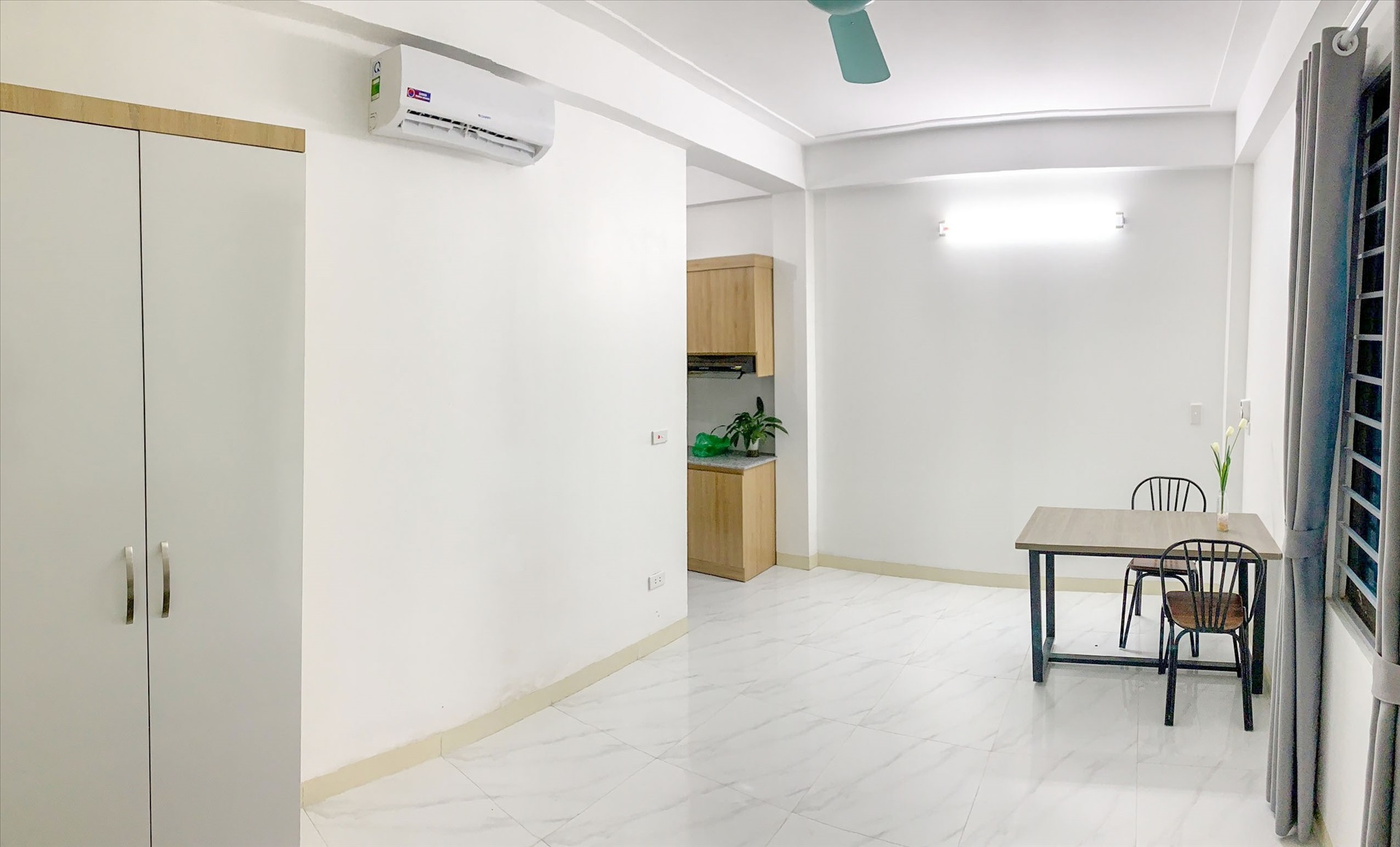 Phòng trọ Studio 28m2 tại RenHouse 3 Cầu Giấy - Cầu Giấy - Phòng bếp