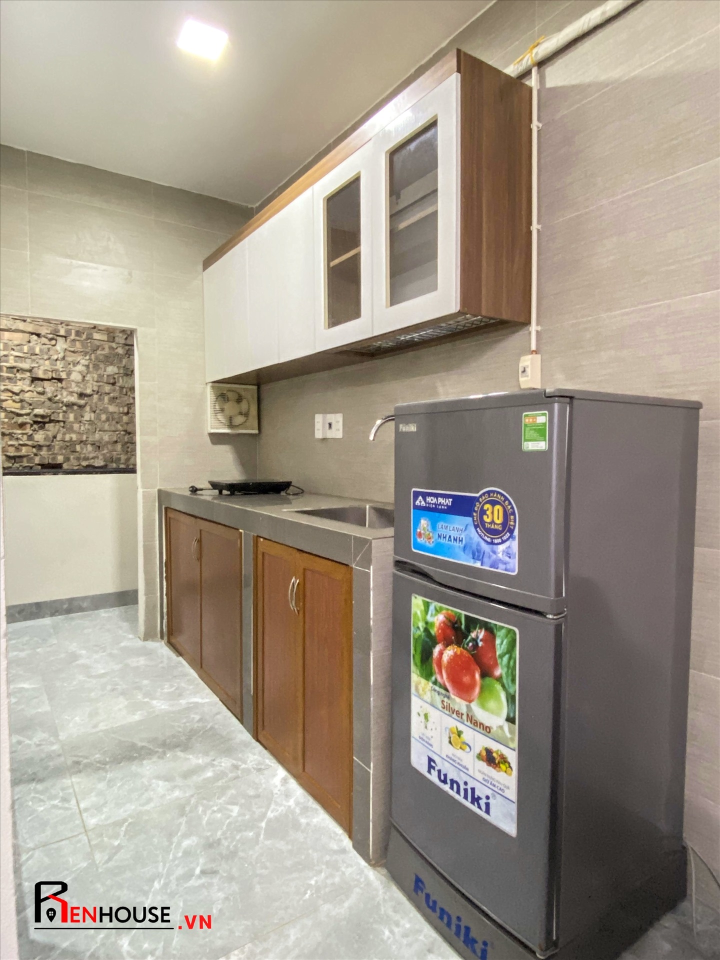 Phòng trọ Studio 28m2 tại RenHouse 3 Trần Thái Tông - Cầu Giấy - Phòng bếp