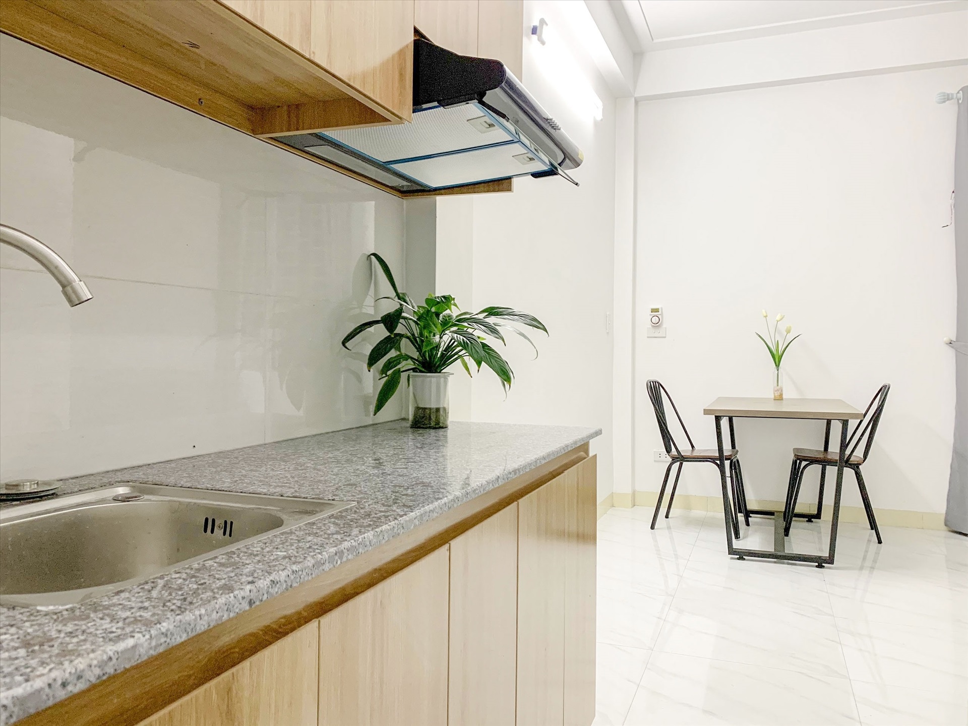 Phòng trọ Studio 28m2 tại RenHouse 3 Cầu Giấy - Cầu Giấy - Phòng bếp