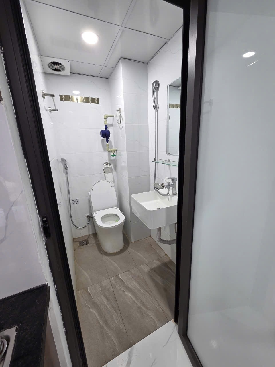 Phòng trọ Duplex 25m2 tại TV Home Phú Đô - Nam Từ Liêm - Phòng tắm