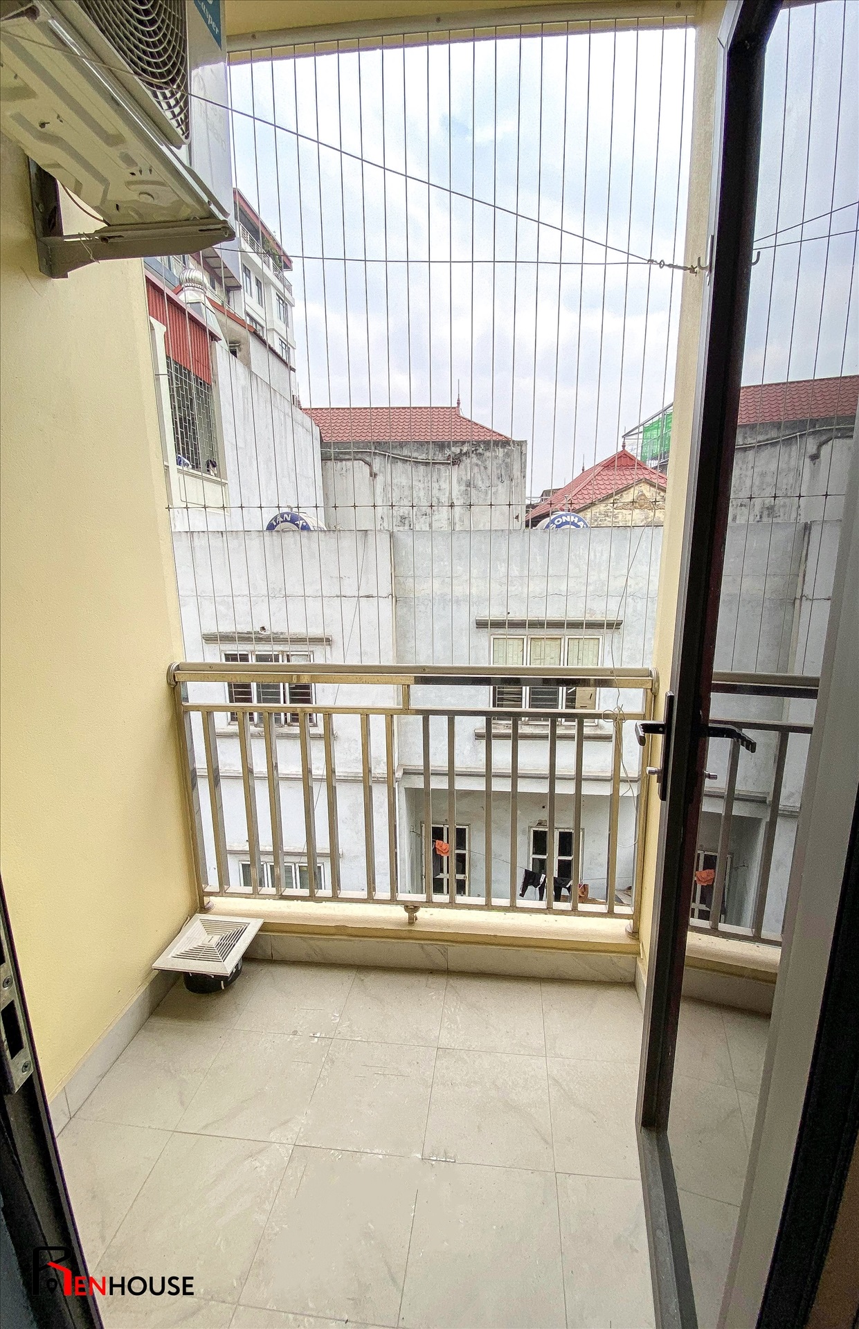 Phòng trọ 1 Phòng ngủ 33m2 tại RenHouse Đình Thôn - Nam Từ Liêm - Ban công