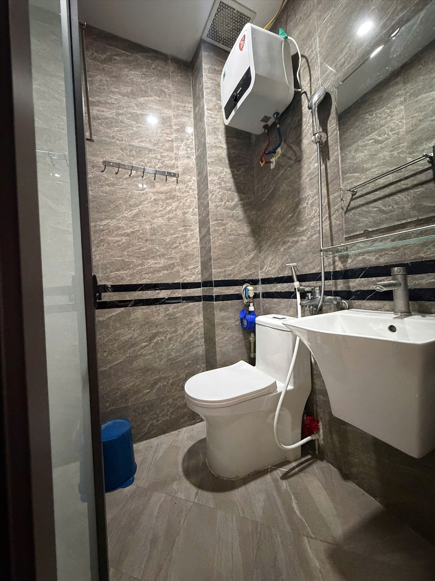 Phòng trọ Studio 22m2 tại Sunshine Giáp Nhất - Thanh Xuân - Phòng tắm
