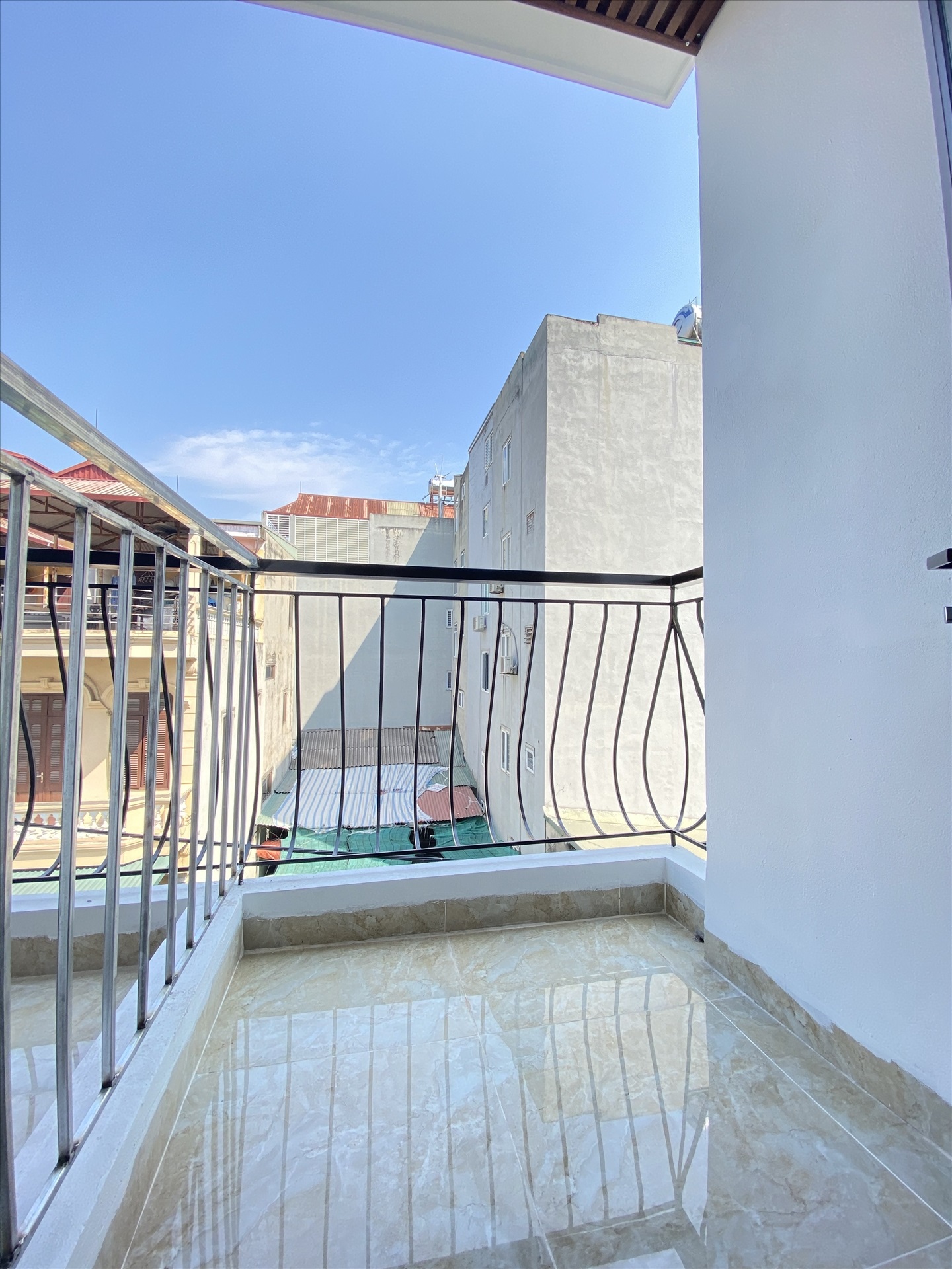 Phòng trọ 1 Phòng ngủ 40m2 tại 4PS Housing 1 Lạc Long Quân - Tây Hồ - Ban công