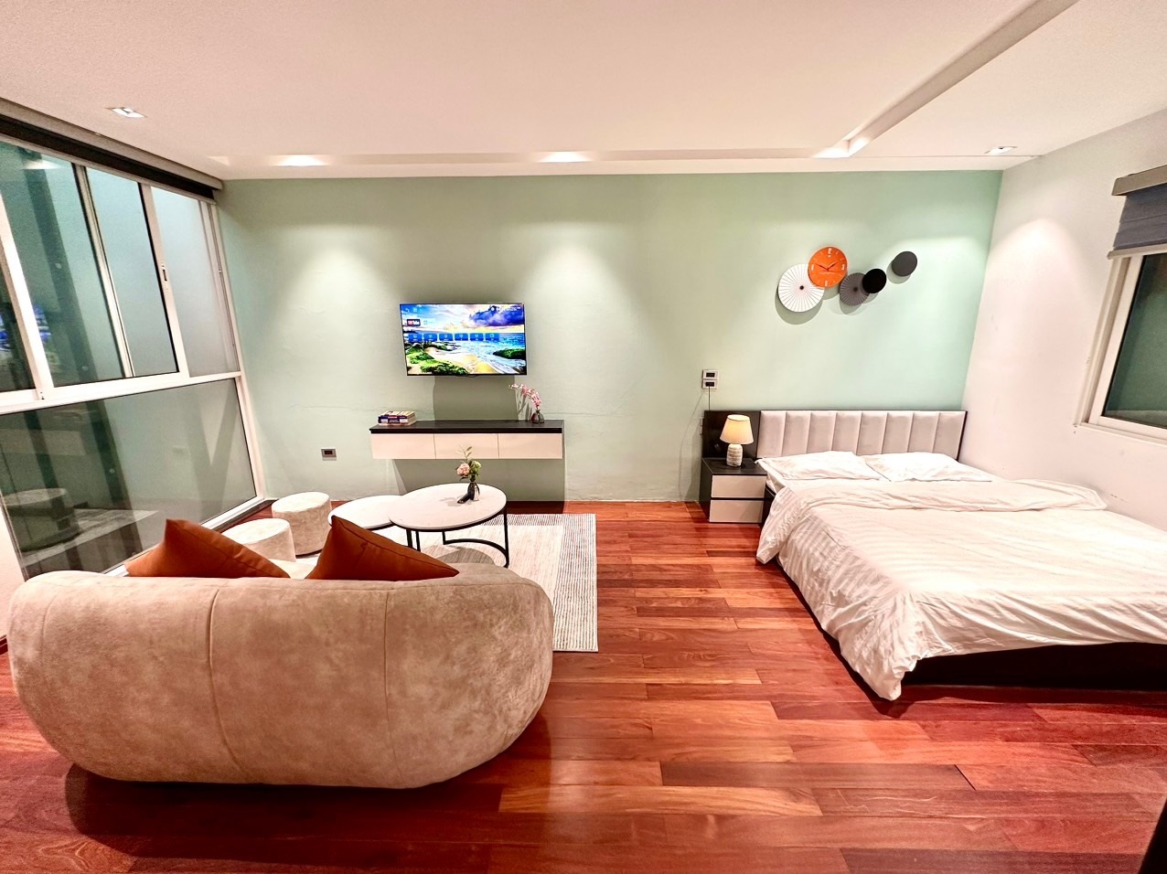 Phòng trọ Studio 50m2 tại Blue Homes Mạc Đĩnh Chi - Ba Đình - Phòng khách