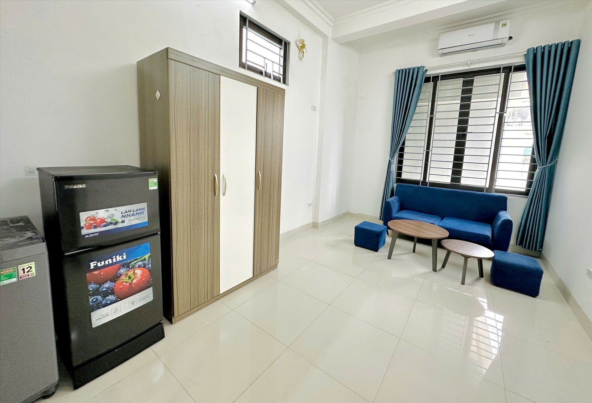 Phòng trọ 1 Phòng ngủ 35m2 tại TT House 3 Nguyễn Khánh Toàn - Cầu Giấy - Phòng khách