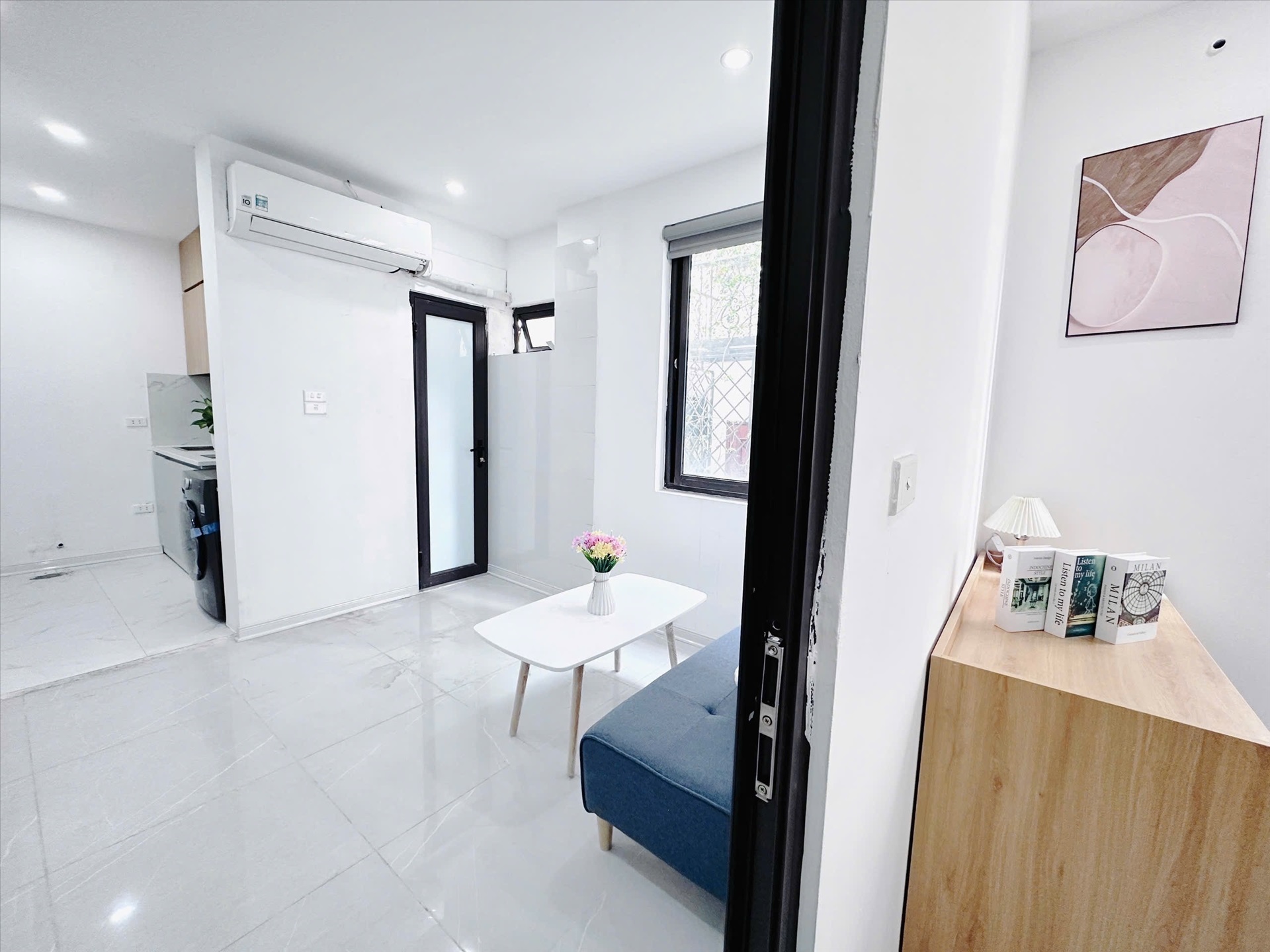 Phòng trọ 2 Phòng ngủ 45m2 tại Suha Home Nguyễn Văn Huyên - Cầu Giấy - Phòng khách