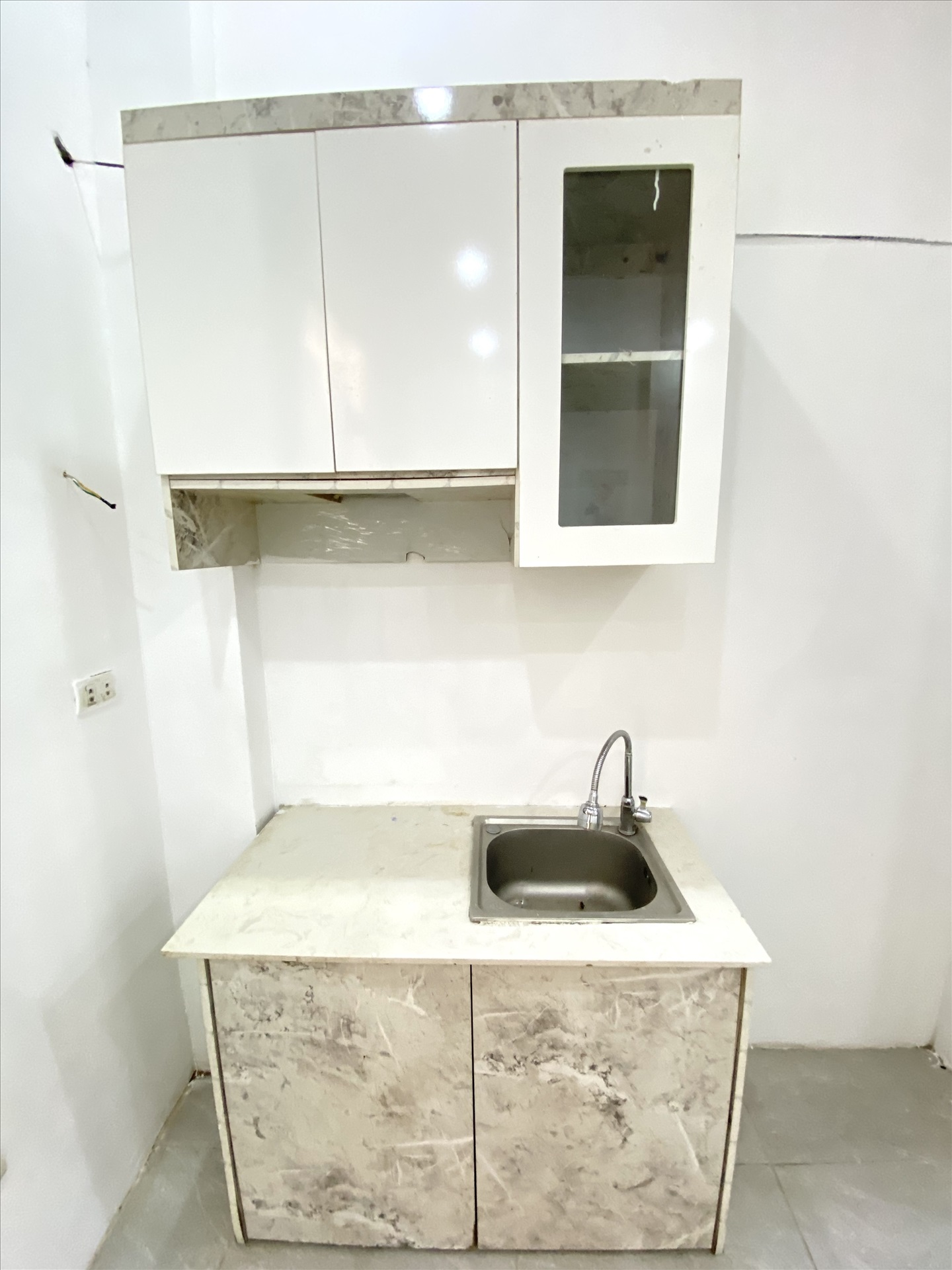 Phòng trọ Studio 25m2 tại HappyHomes Trần Quốc Vượng - Cầu Giấy - Phòng bếp
