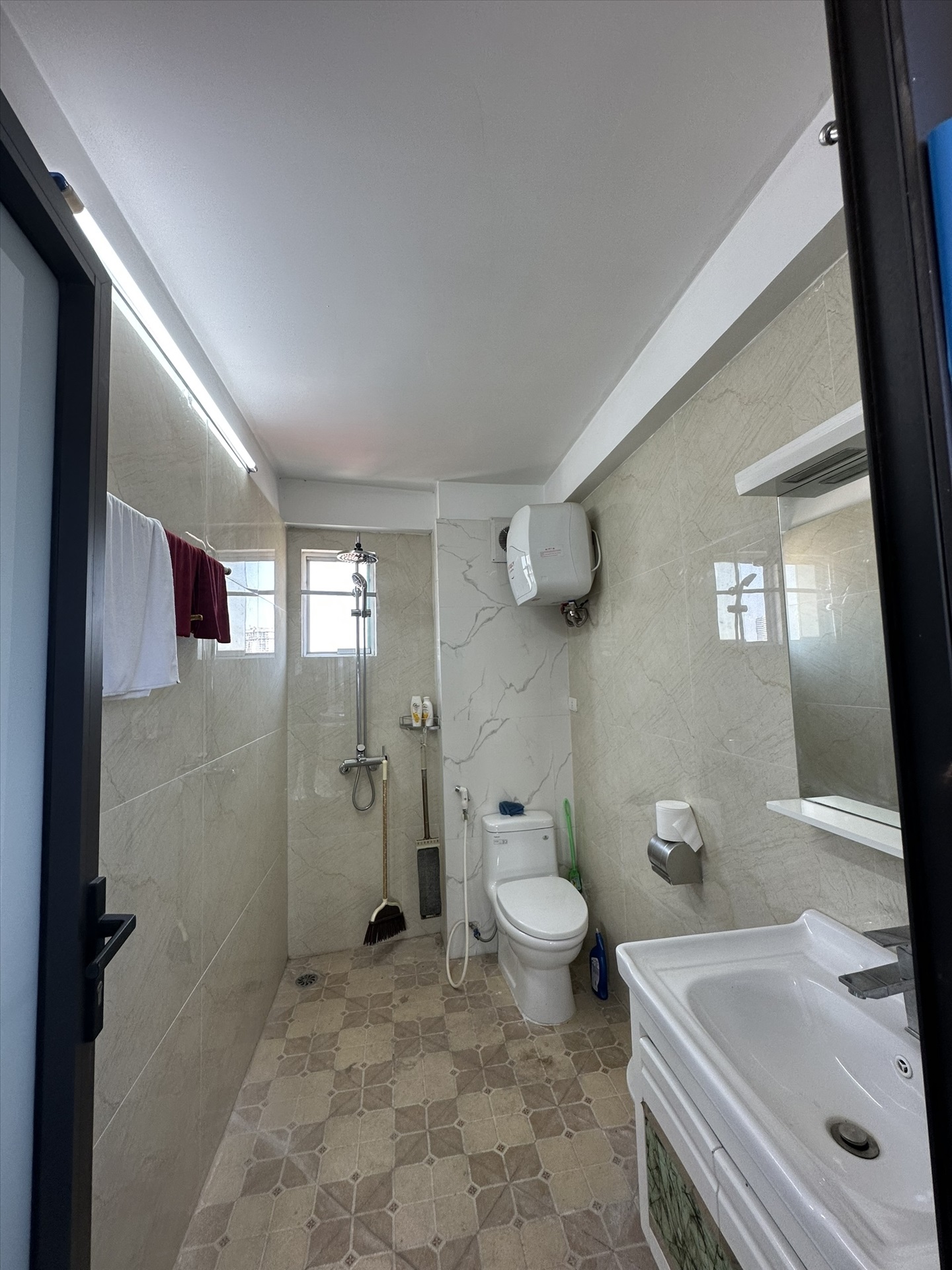 Phòng trọ Studio 40m2 tại GD Home 1 Võng Thị - Tây Hồ - Phòng tắm