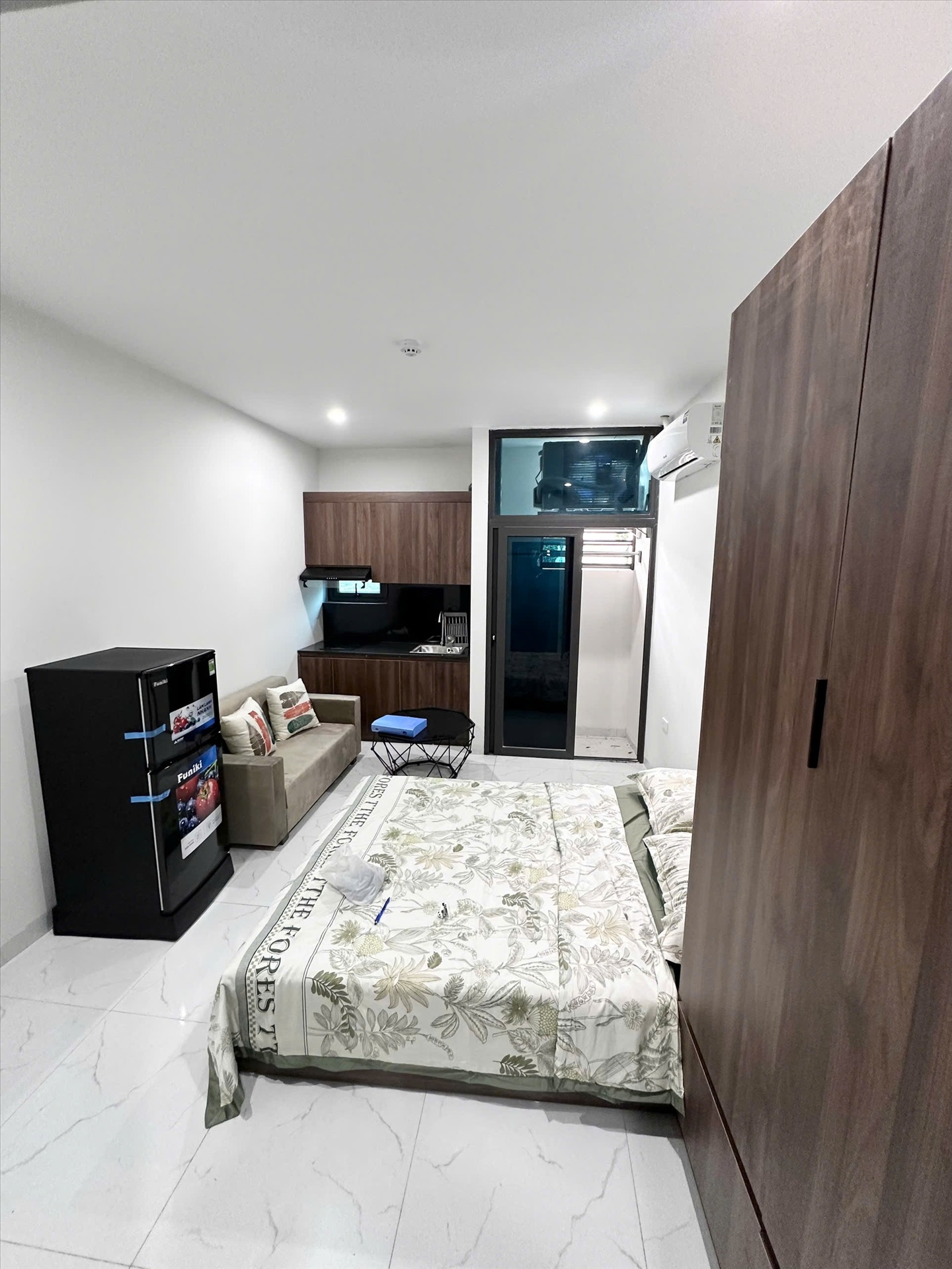 Phòng trọ Studio 20m2 tại GENZ Home Hoàng Hoa Thám - Ba Đình - Phòng ngủ