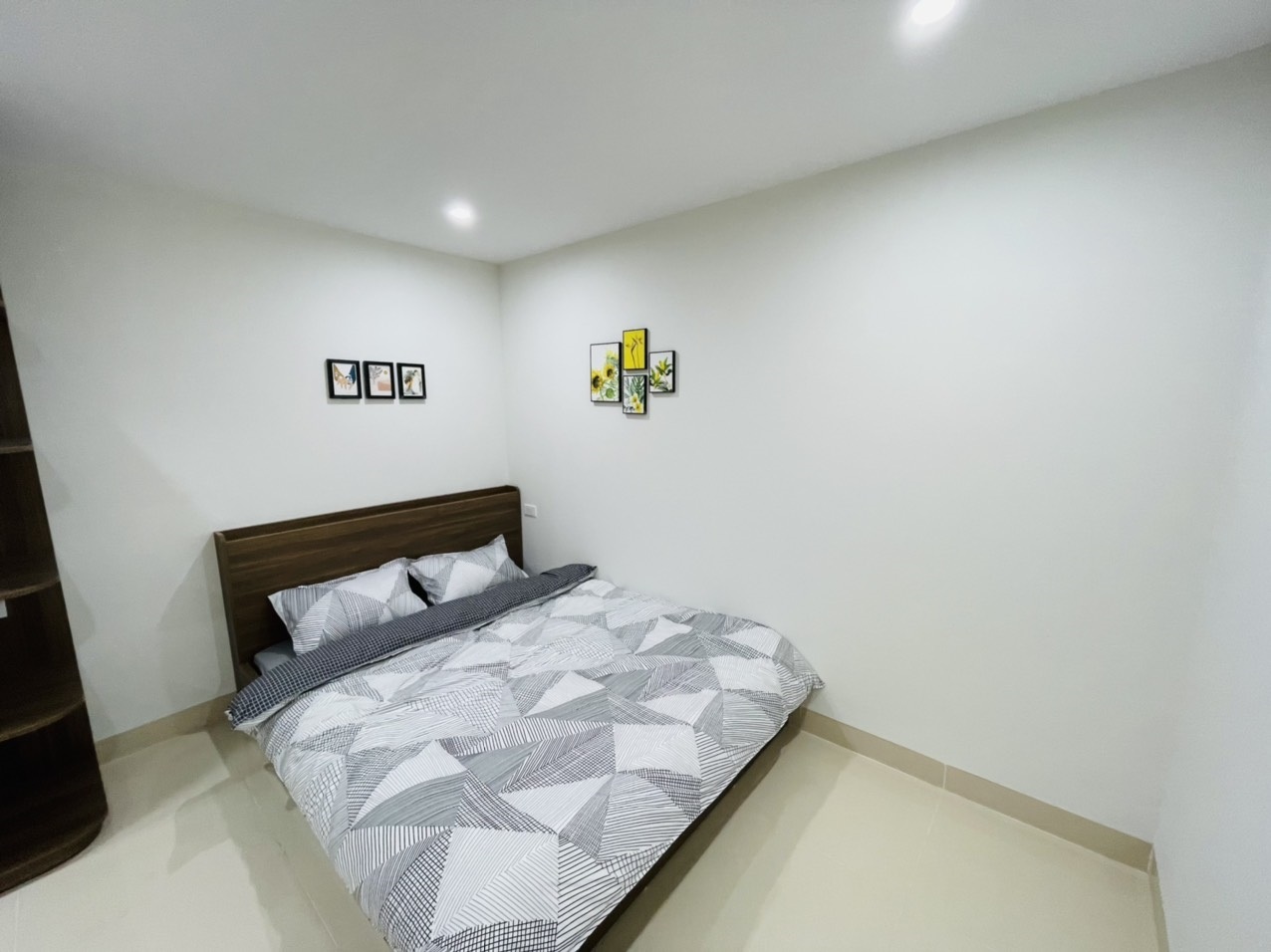 Phòng trọ Studio 22m2 tại Airstay Vũ Ngọc Phan - Đống Đa - Phòng ngủ