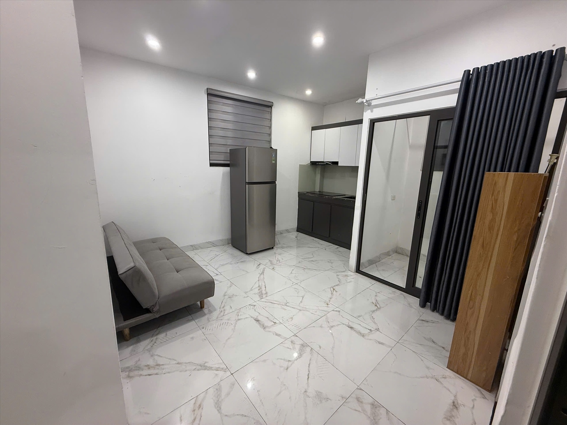 Phòng trọ 2 Phòng ngủ 30m2 tại NV Home Đồng Me - Nam Từ Liêm - Phòng khách
