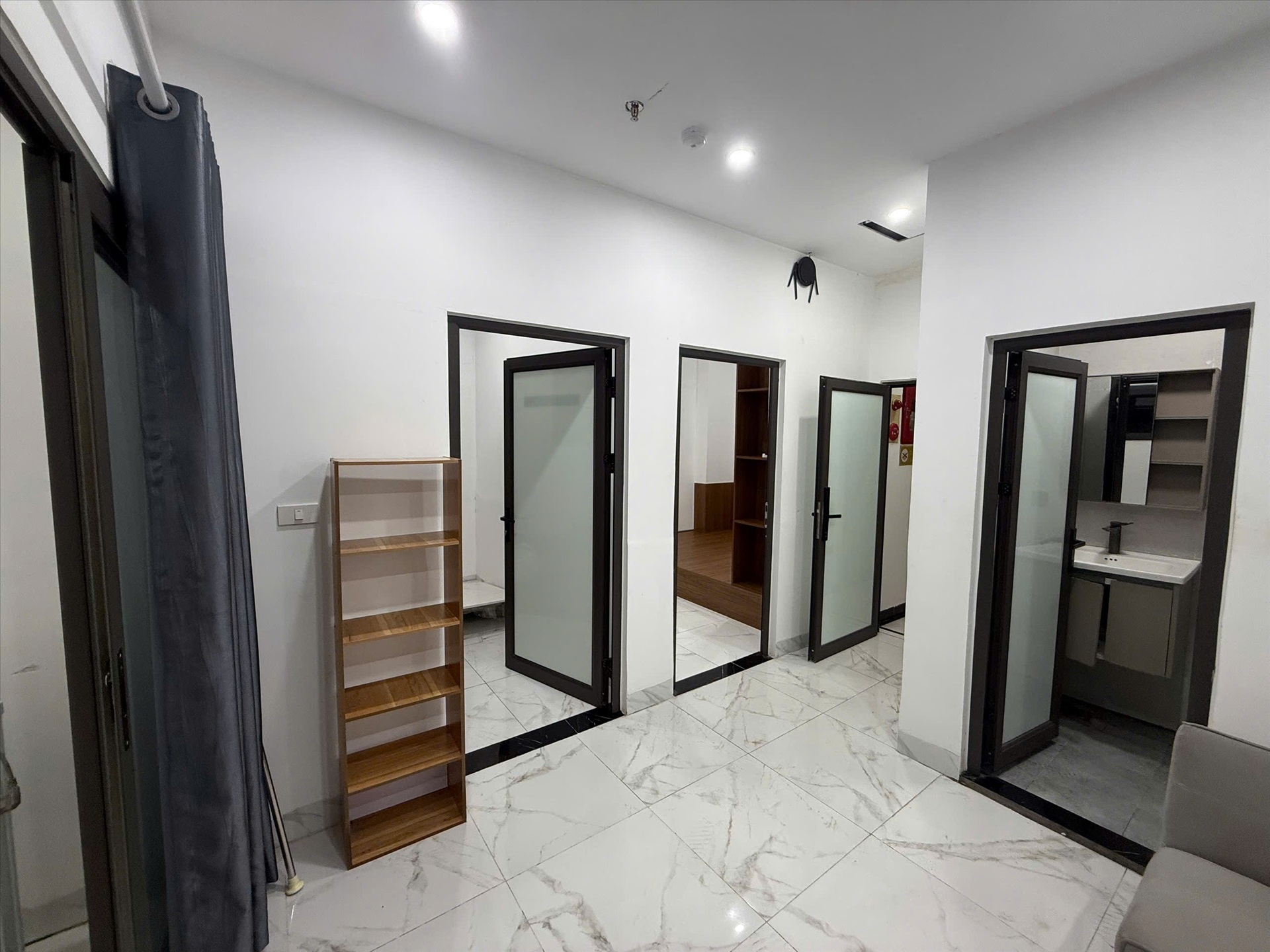 Phòng trọ 2 Phòng ngủ 30m2 tại NV Home Đồng Me - Nam Từ Liêm - Phòng khách